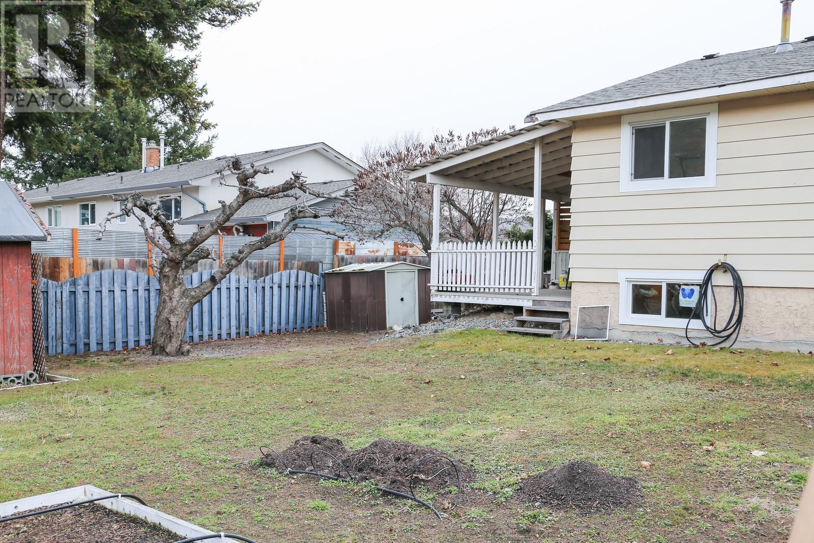 2336 Bossert Avenue, Kamloops, British Columbia  V2B 4V7 - Photo 17 - 10340243