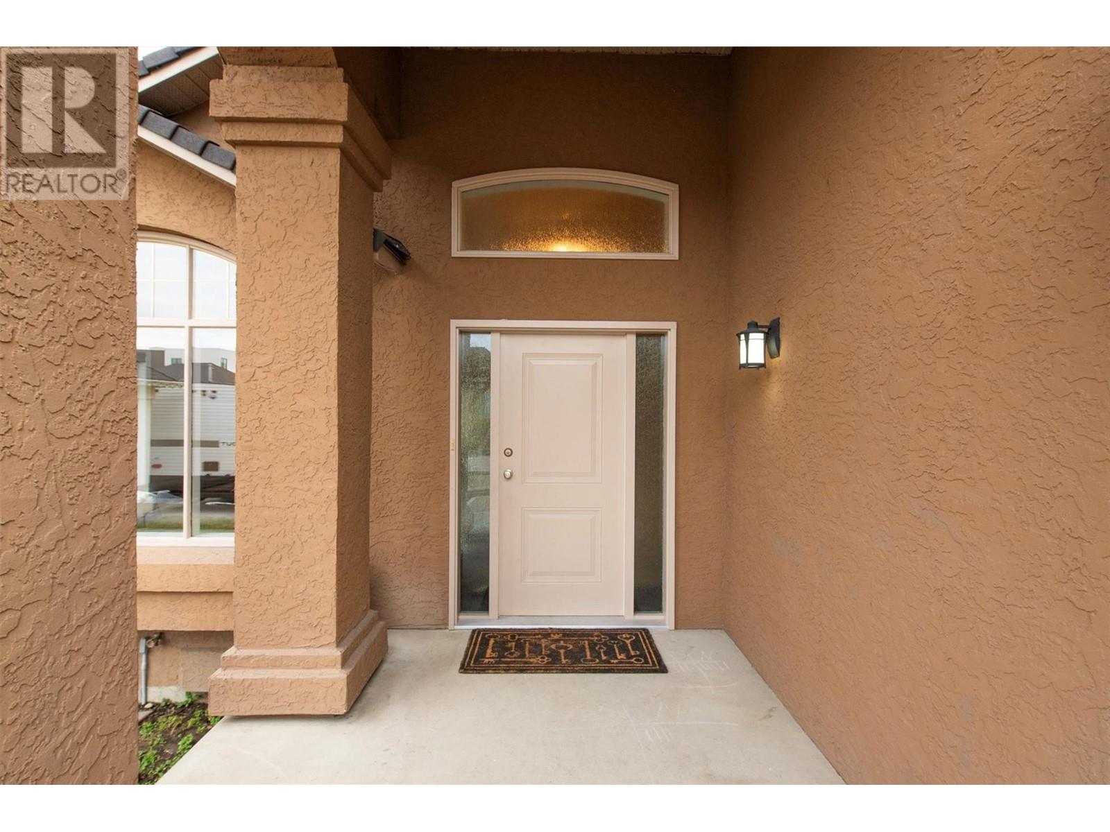 3767 Springbrook Road, Kelowna, British Columbia  V1W 3M2 - Photo 3 - 10346858
