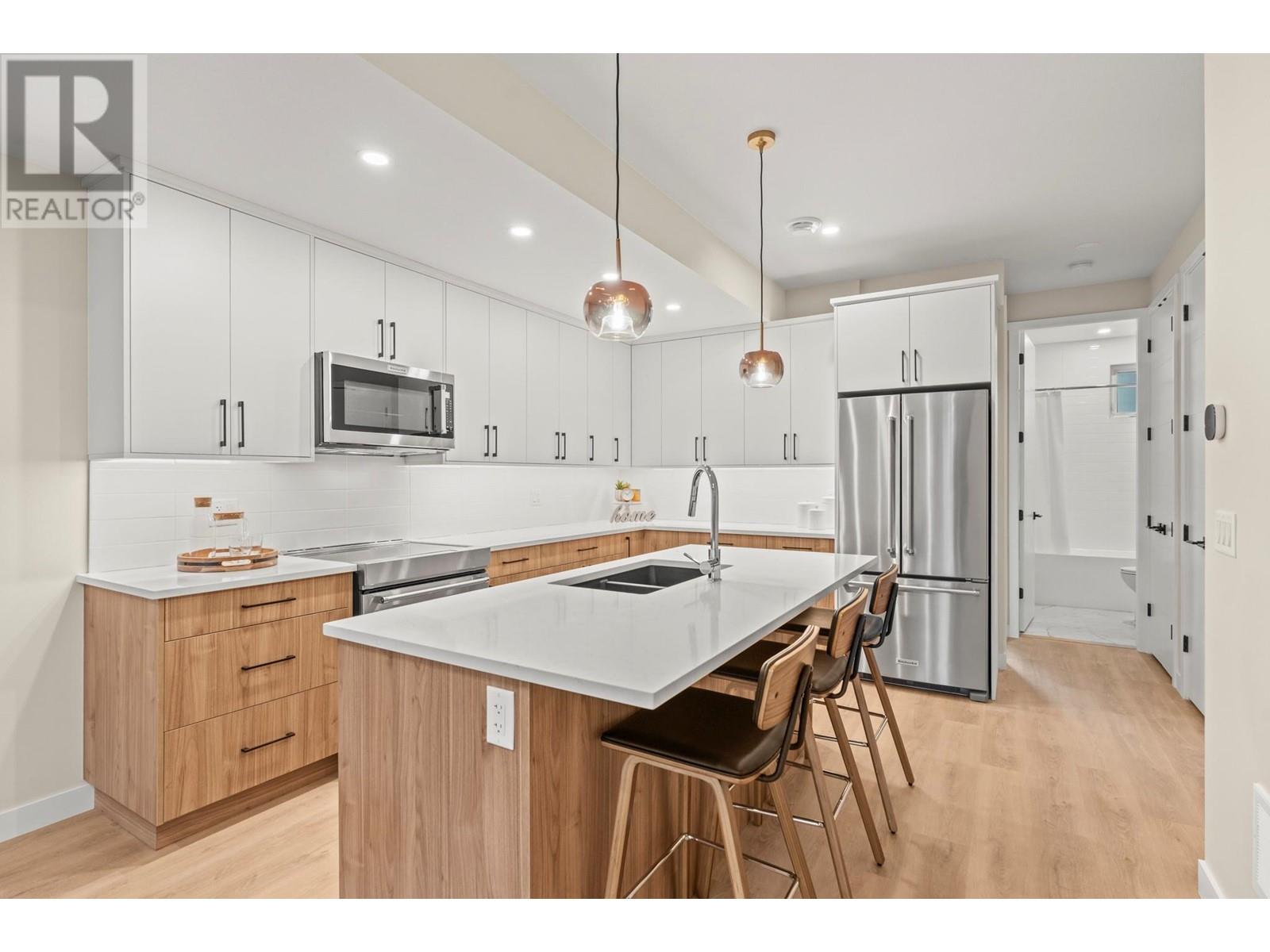 3907 26 Street Unit# 2, Vernon, British Columbia  V1T 4V5 - Photo 1 - 10346396