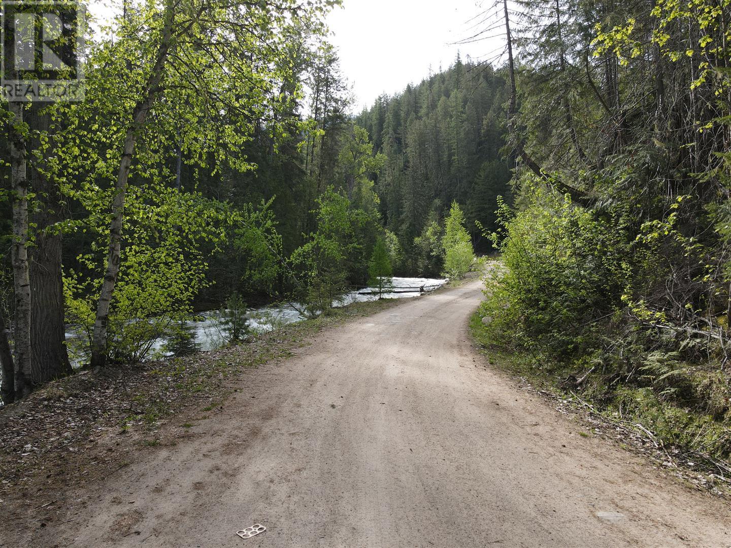 7928 Lemon Creek Road, Slocan, British Columbia  V0G 2C0 - Photo 2 - 10346148