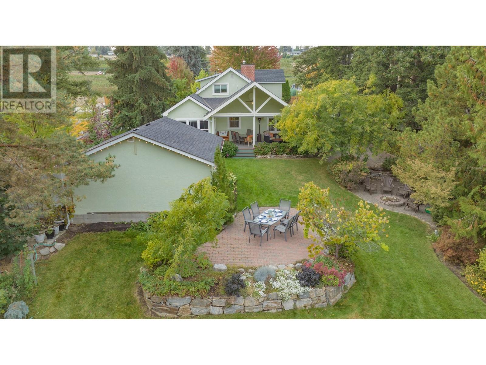 11327 Okanagan Centre Road E, Lake Country, British Columbia  V4V 1G7 - Photo 1 - 10347147