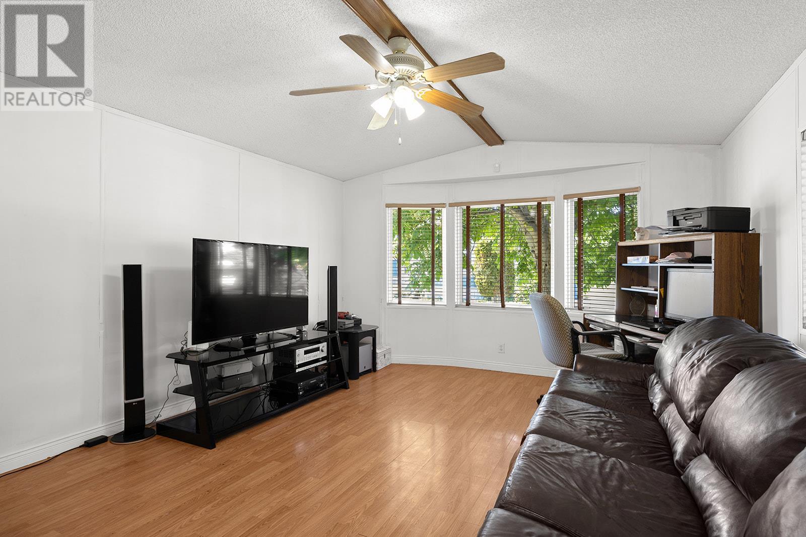 3381 Village Green Way Unit# 47, Westbank, British Columbia  V4T 1L2 - Photo 2 - 10345763