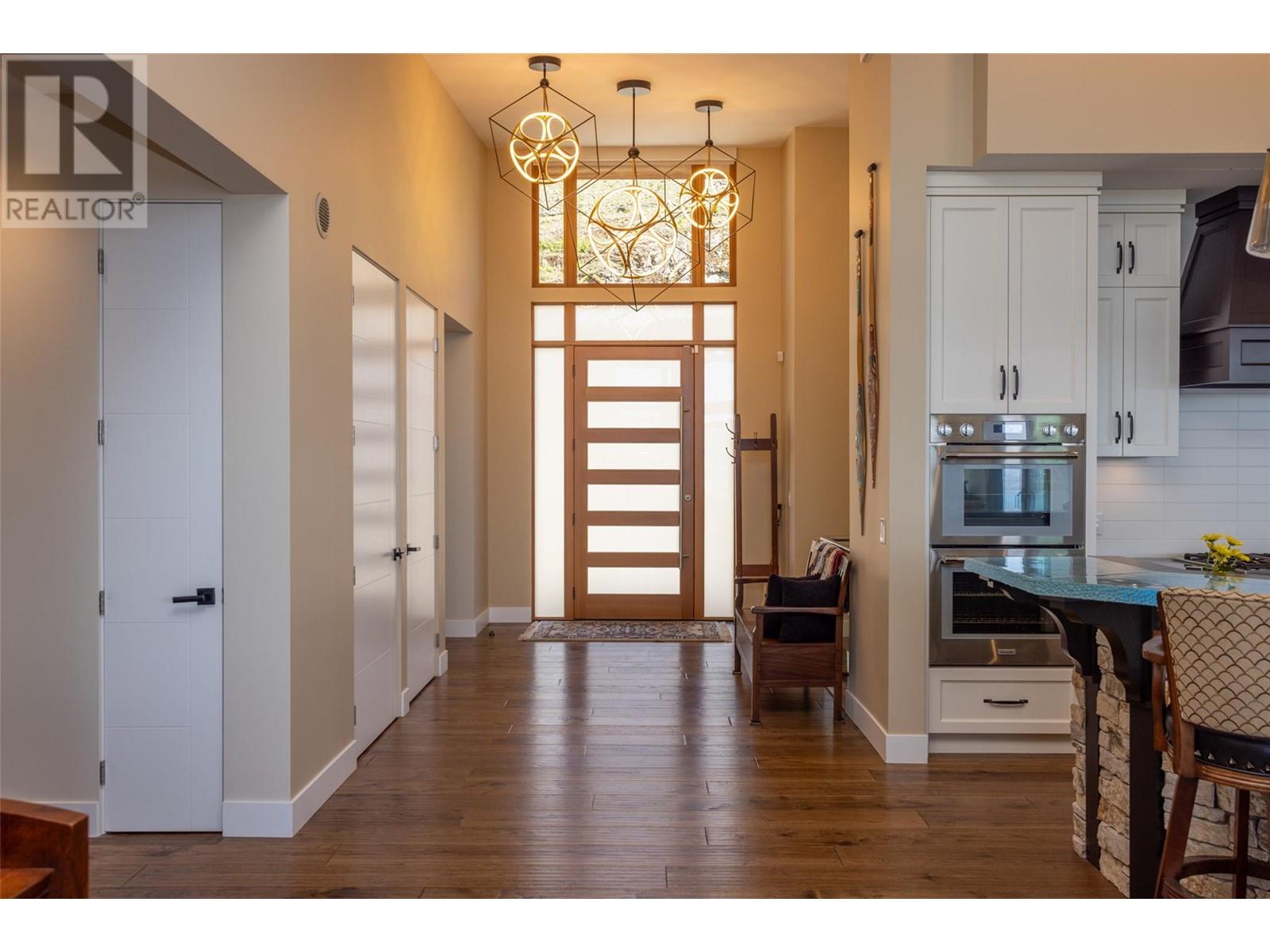 5650 The Edge Place Unit# 105, Kelowna, British Columbia  V1W 5M4 - Photo 9 - 10344171