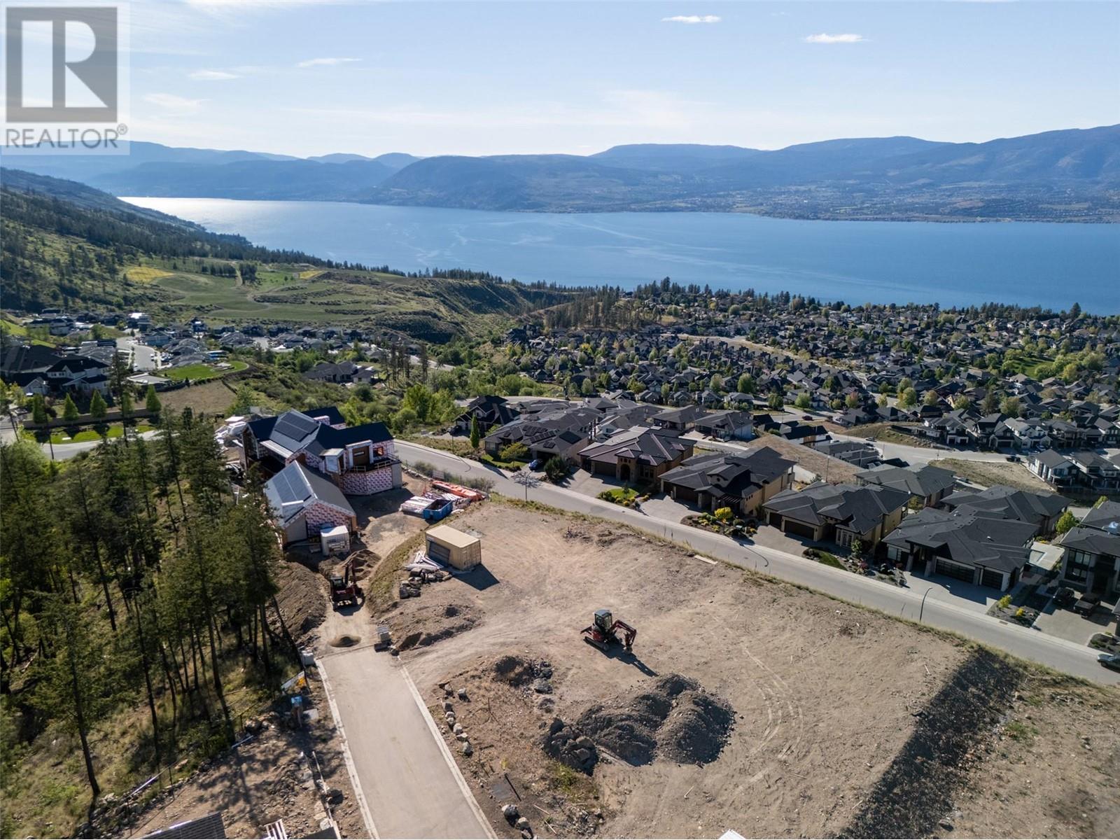 5614 Upper Mission Court, Kelowna, British Columbia  V1W 0B1 - Photo 3 - 10344177