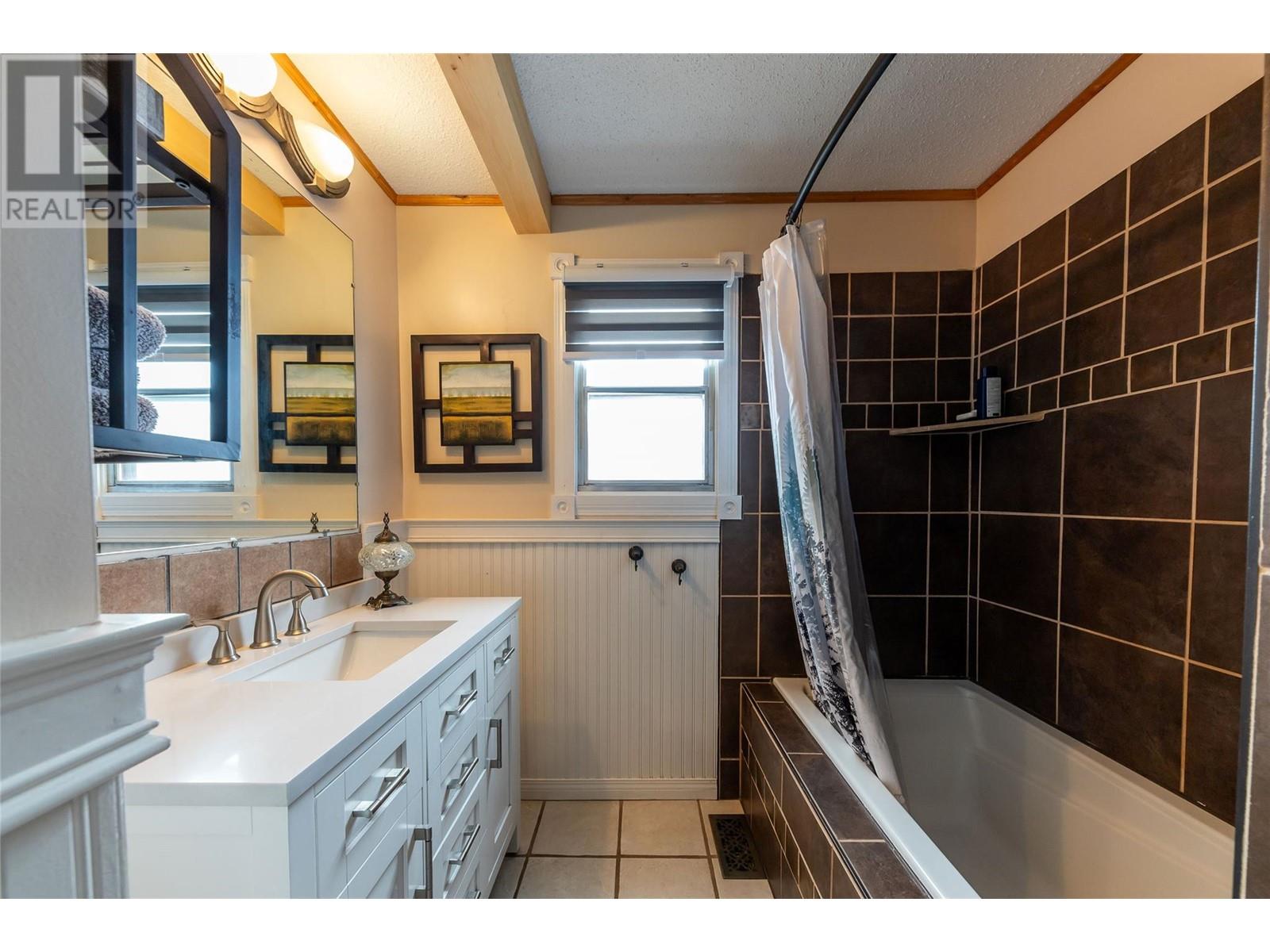550 Linden Avenue, Kamloops, British Columbia  V2B 2N6 - Photo 15 - 10347194