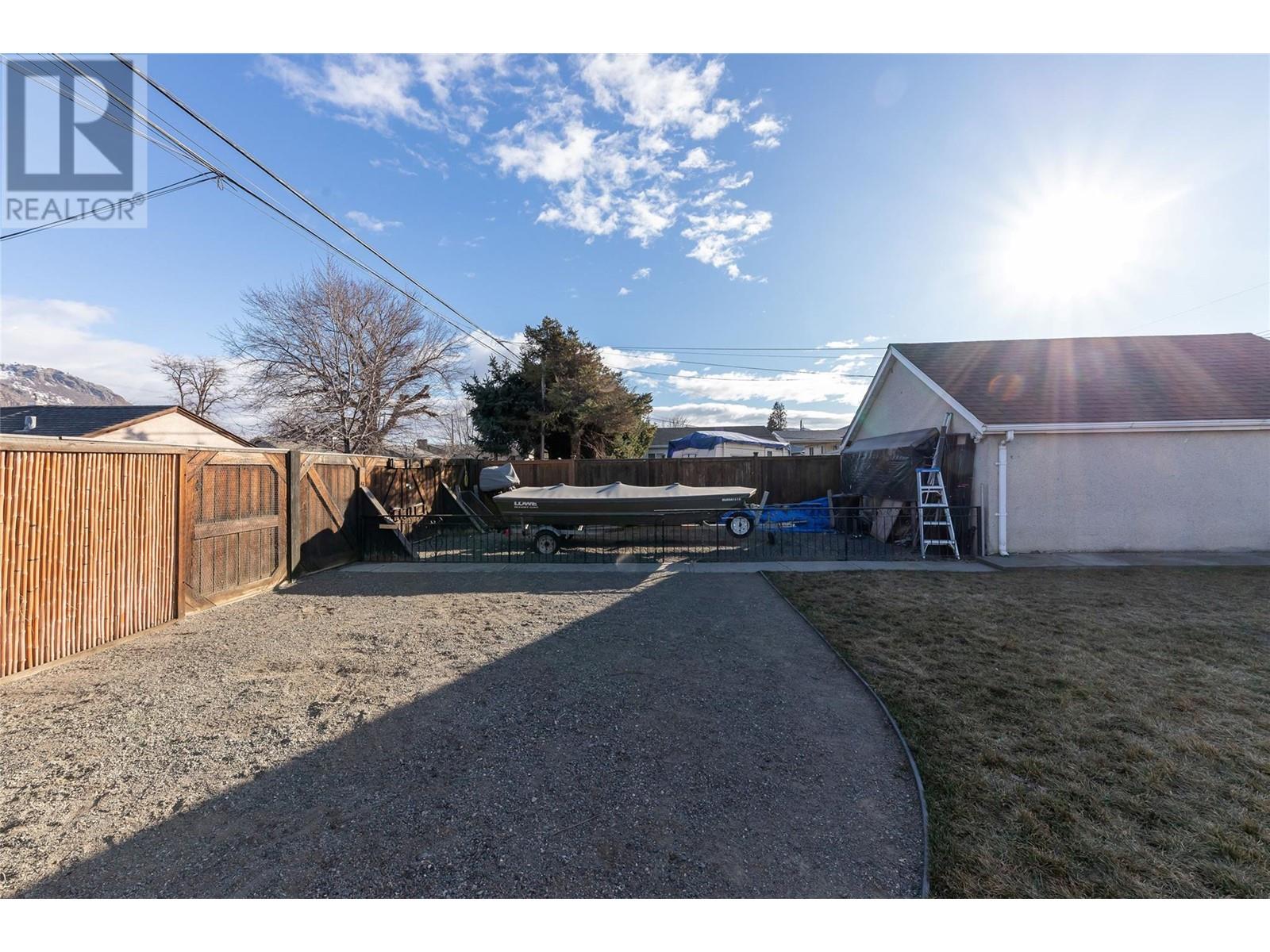 550 Linden Avenue, Kamloops, British Columbia  V2B 2N6 - Photo 30 - 10347194