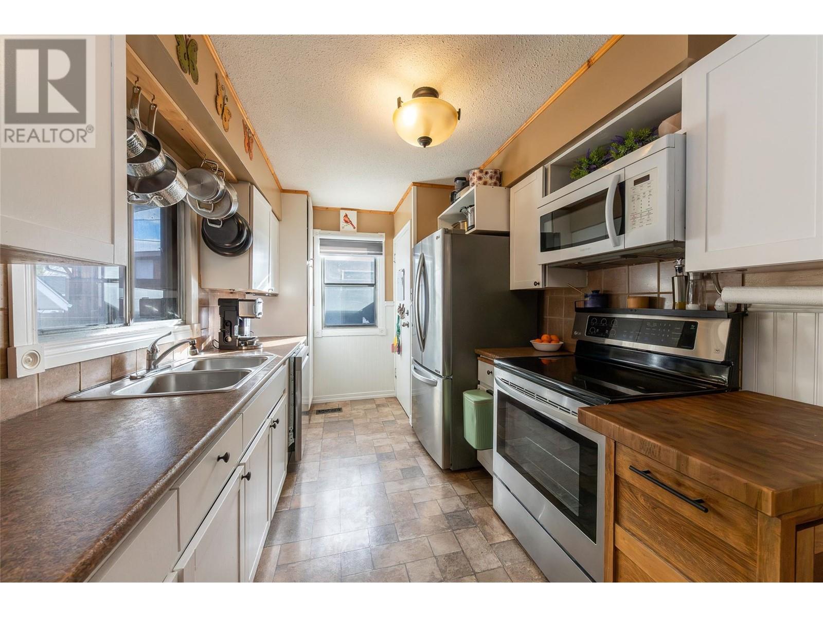 550 Linden Avenue, Kamloops, British Columbia  V2B 2N6 - Photo 8 - 10347194
