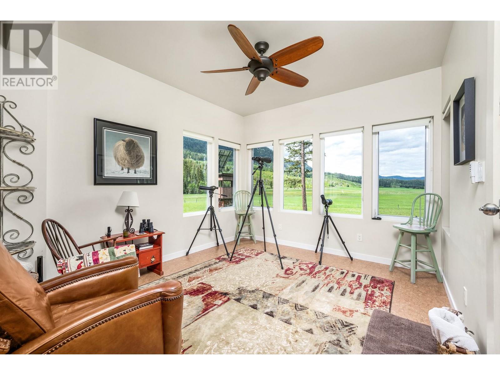 4 Hollingsworth Road, Cherryville, British Columbia  V0E 2G3 - Photo 10 - 10347182