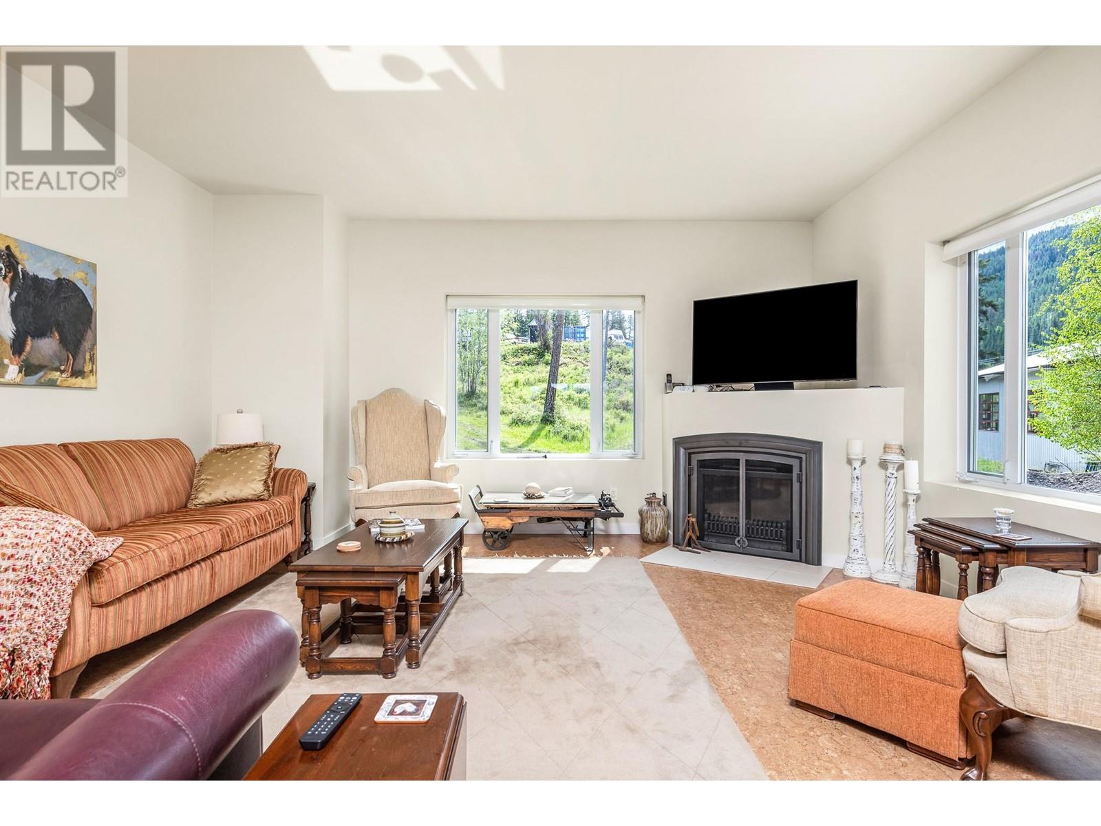 4 Hollingsworth Road, Cherryville, British Columbia  V0E 2G3 - Photo 26 - 10347182