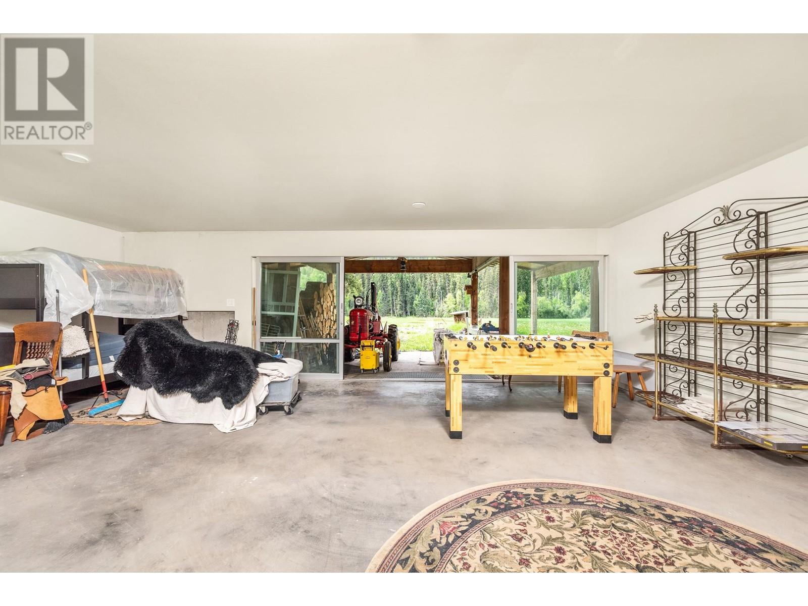 4 Hollingsworth Road, Cherryville, British Columbia  V0E 2G3 - Photo 39 - 10347182