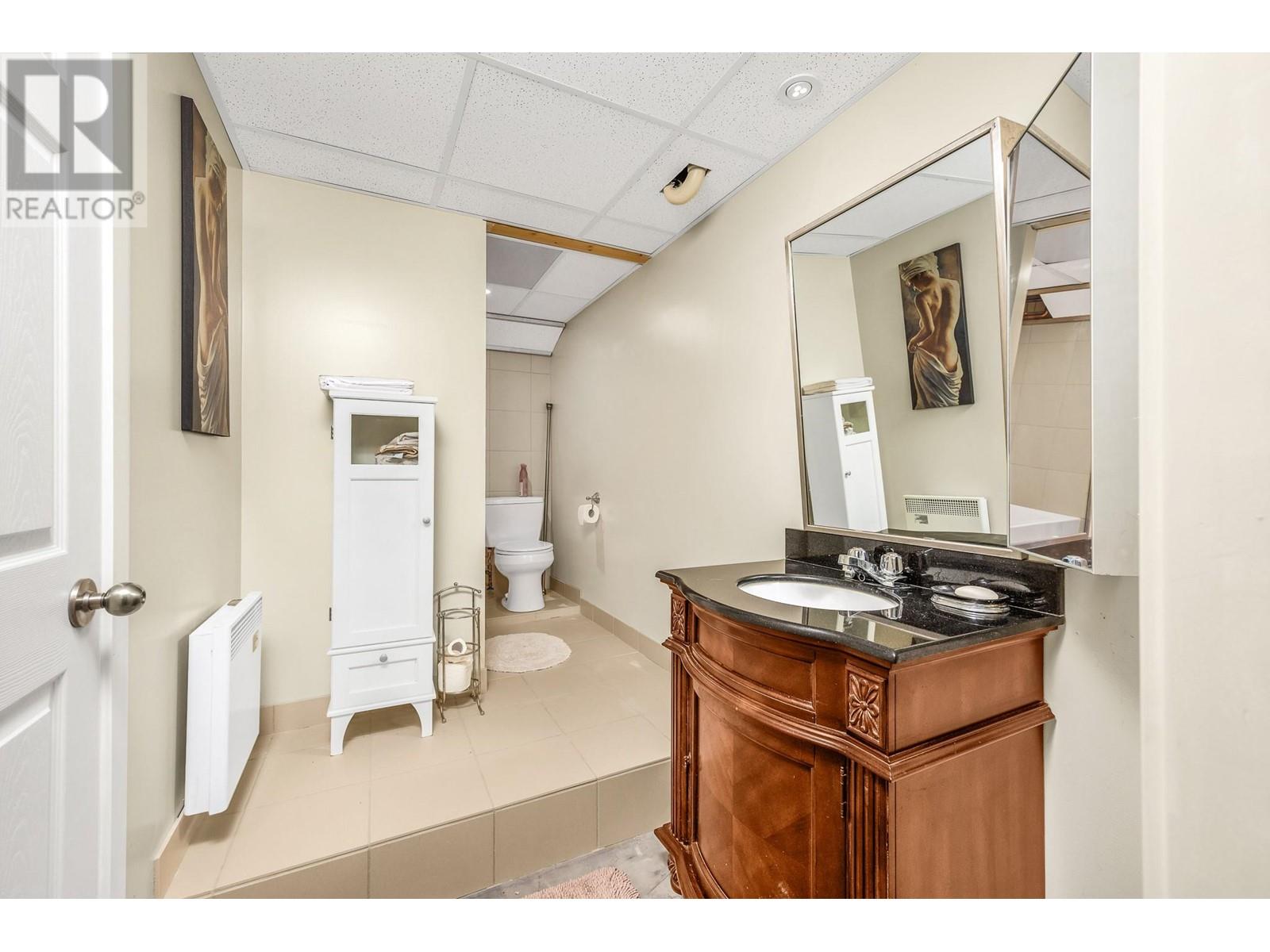 4 Hollingsworth Road, Cherryville, British Columbia  V0E 2G3 - Photo 41 - 10347182