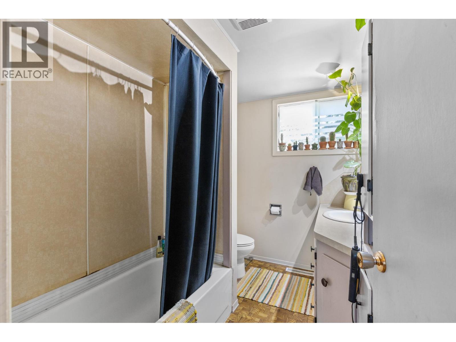 772 Otter Lake Cross Road, Spallumcheen, British Columbia  V4Y 0R6 - Photo 12 - 10346127