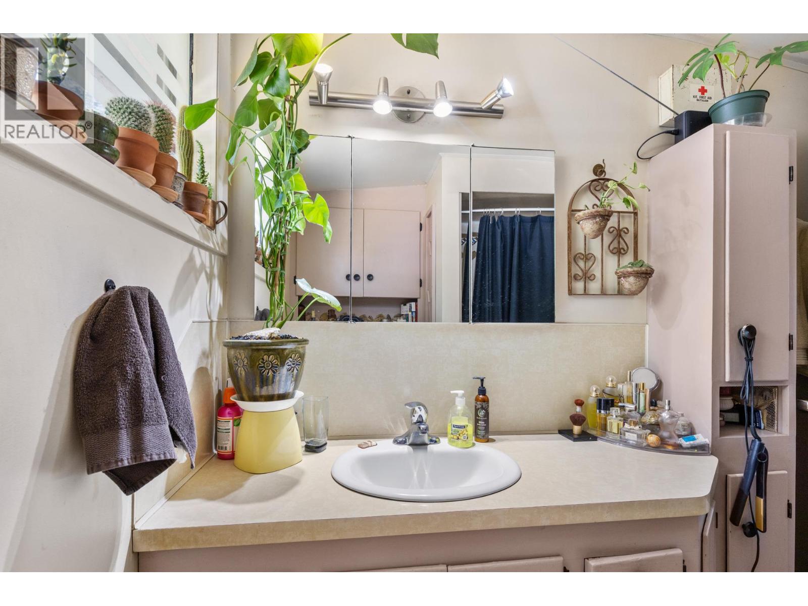 772 Otter Lake Cross Road, Spallumcheen, British Columbia  V4Y 0R6 - Photo 13 - 10346127