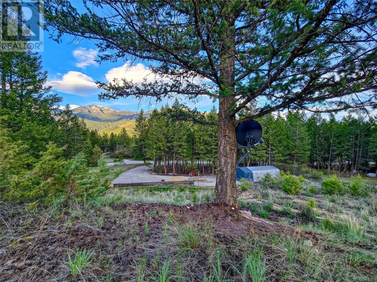 6705 Columbia Estates Road, Fairmont Hot Springs, British Columbia  V0B 1L2 - Photo 1 - 10347173