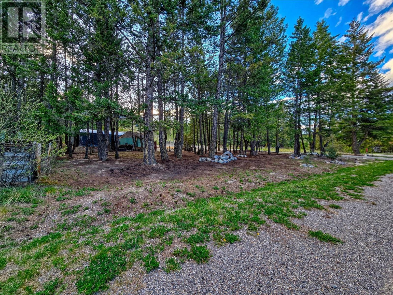 6705 Columbia Estates Road, Fairmont Hot Springs, British Columbia  V0B 1L2 - Photo 8 - 10347173