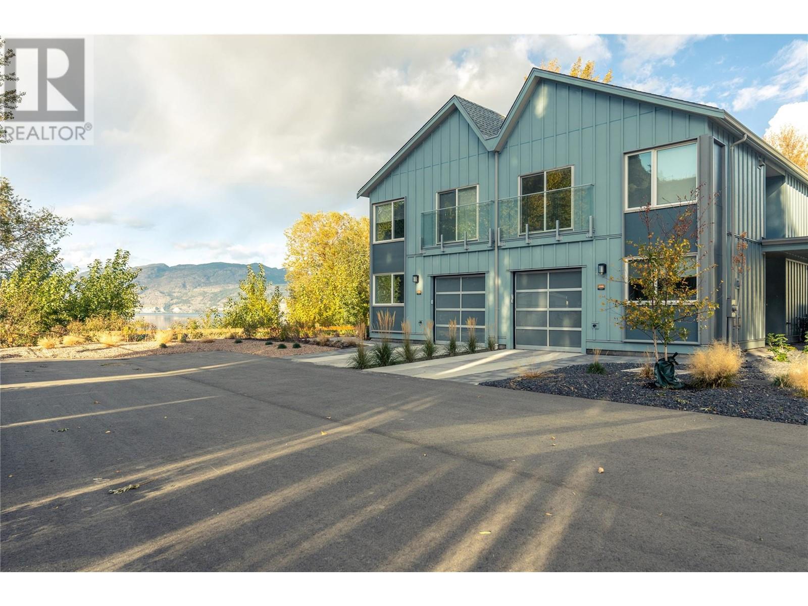 3350 Landry Crescent, Summerland, British Columbia  V0H 1Z9 - Photo 2 - 10347234