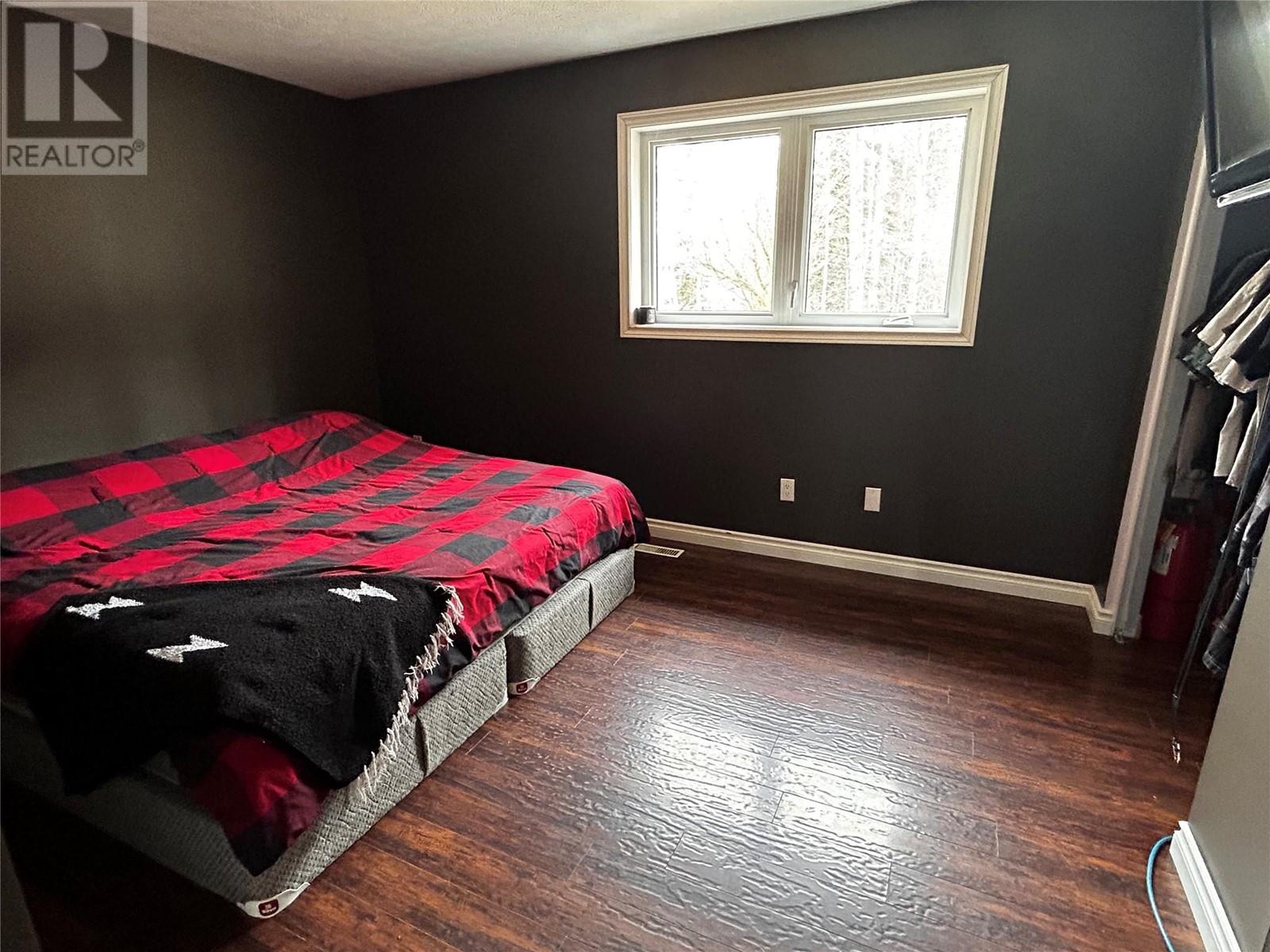 152 Wapiti Crescent, Tumbler Ridge, British Columbia  V0C 2W0 - Photo 8 - 10347011