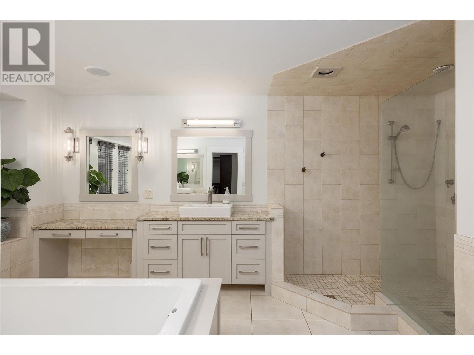 2523 Hillsborough Road, West Kelowna, British Columbia  V1Z 3E8 - Photo 19 - 10347077