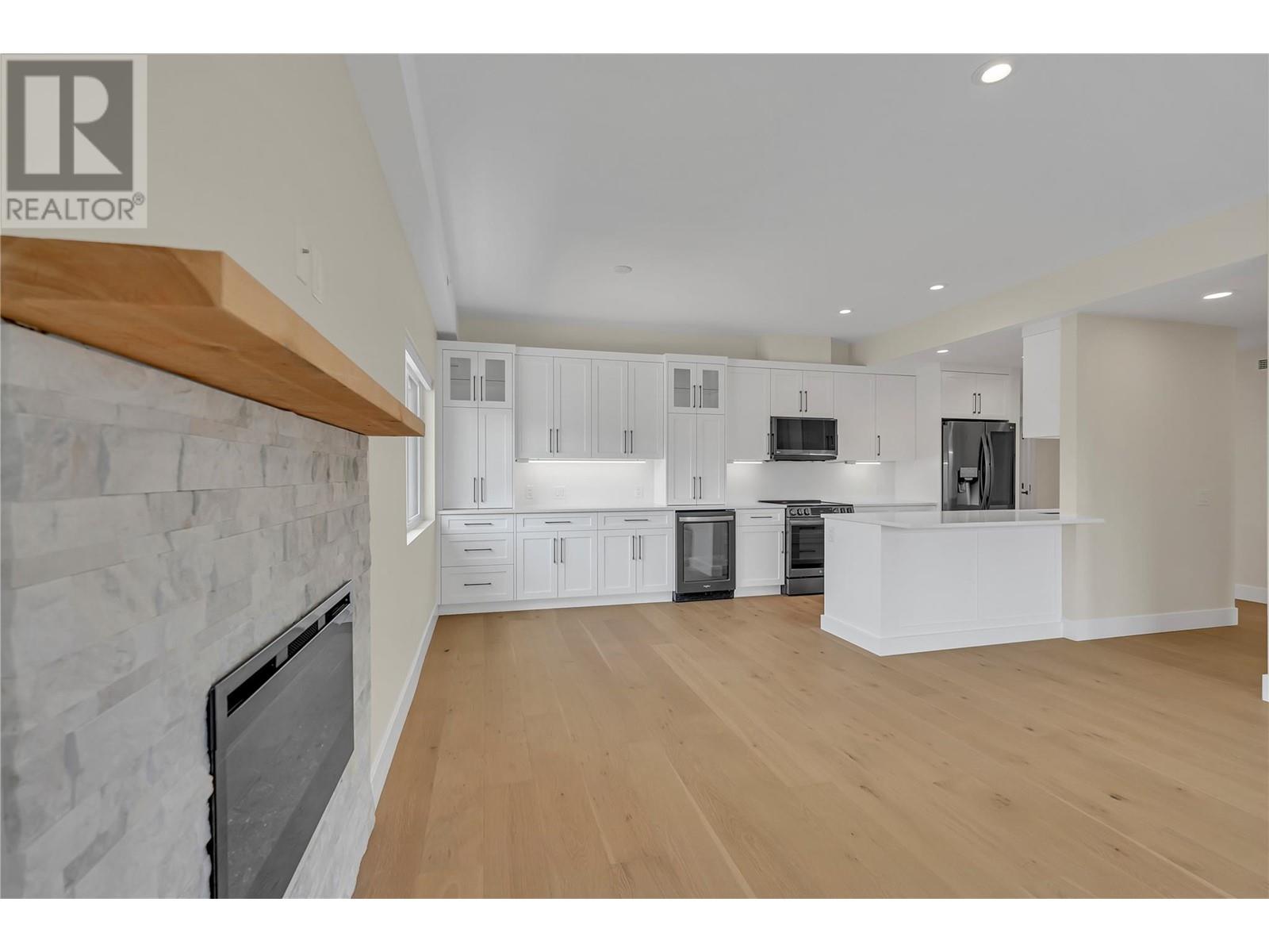 217 Elm Avenue Unit# 301, Penticton, British Columbia  V2A 3W1 - Photo 13 - 10347067