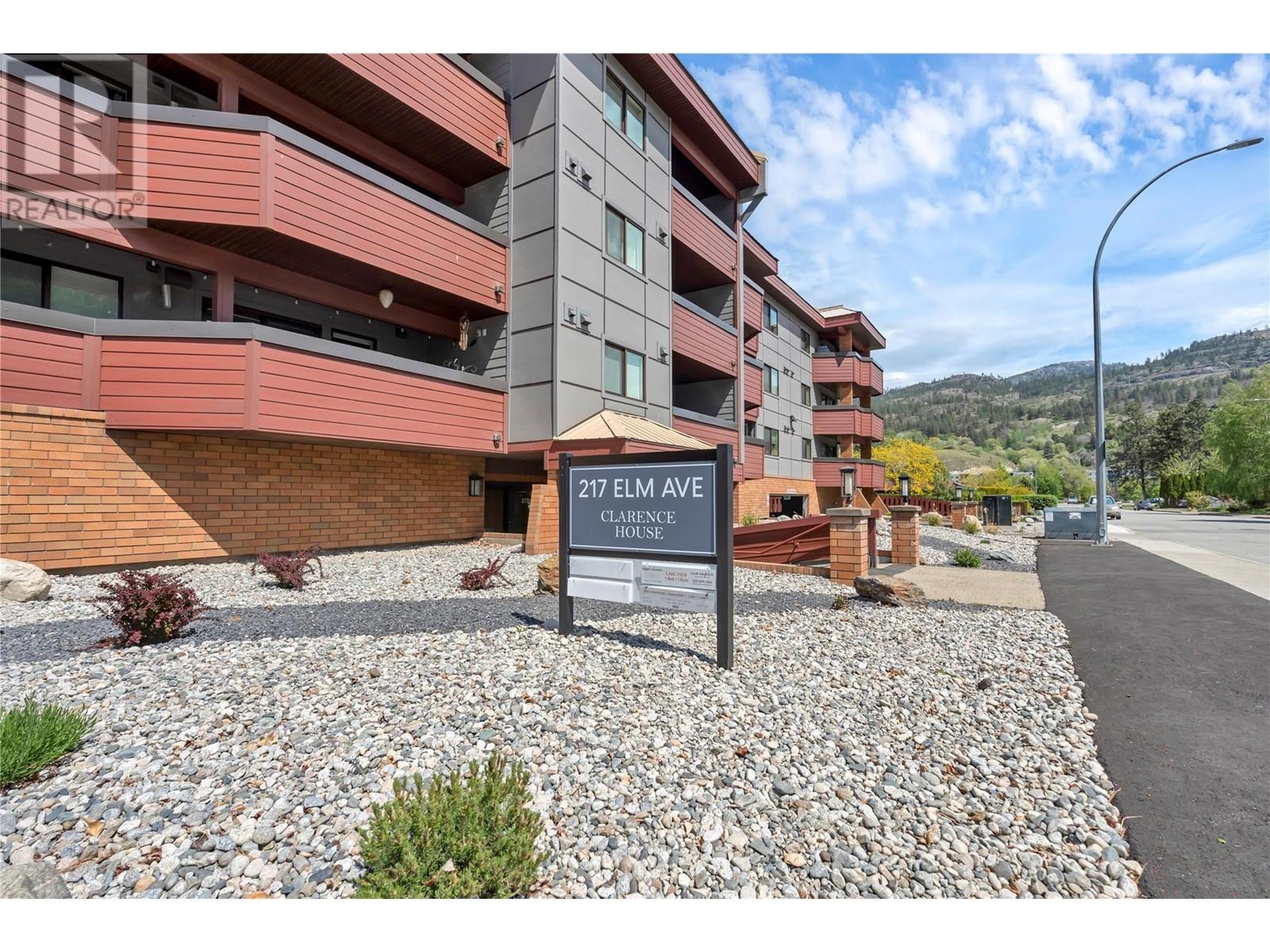 217 Elm Avenue Unit# 301, Penticton, British Columbia  V2A 3W1 - Photo 2 - 10347067