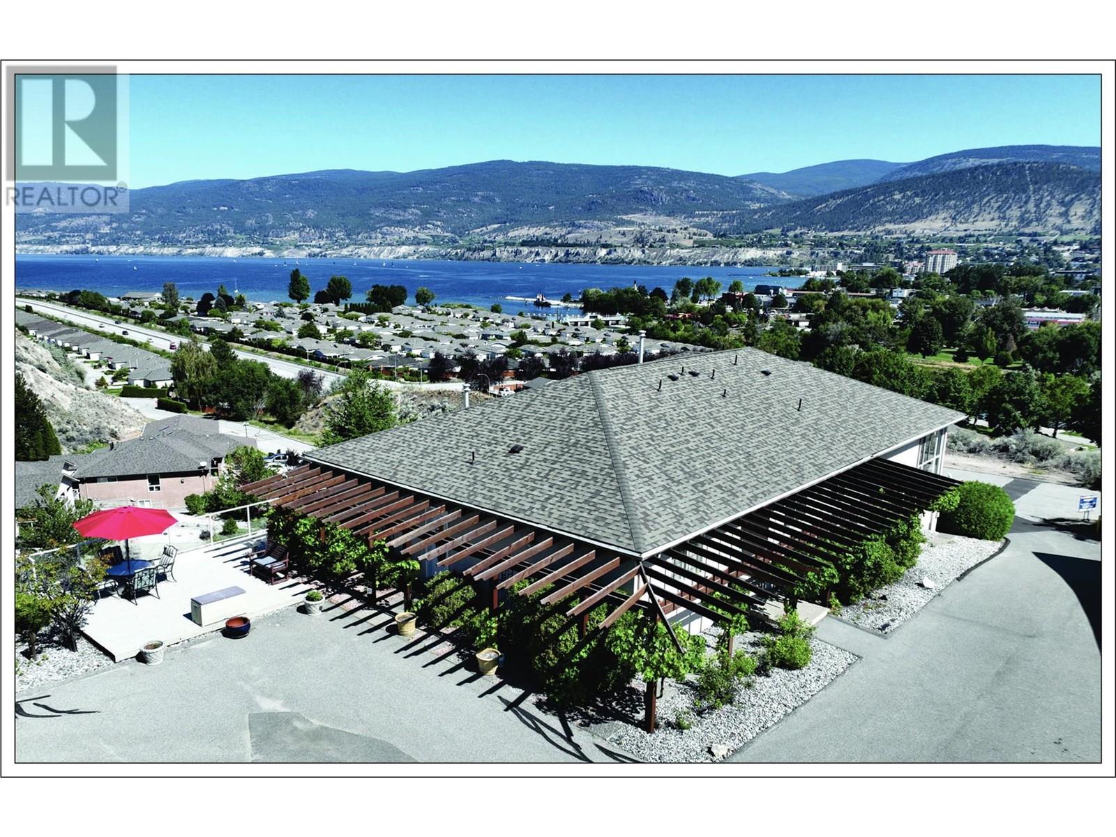 396 Ridge Road, Penticton, British Columbia  V2A 8N7 - Photo 1 - 10346255
