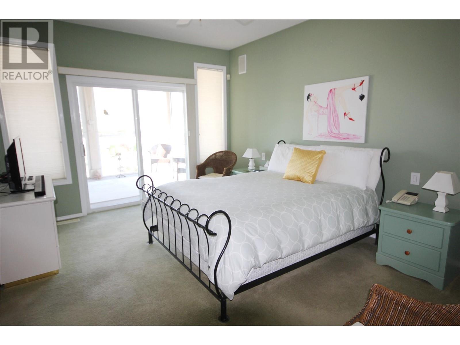 396 Ridge Road, Penticton, British Columbia  V2A 8N7 - Photo 11 - 10346255