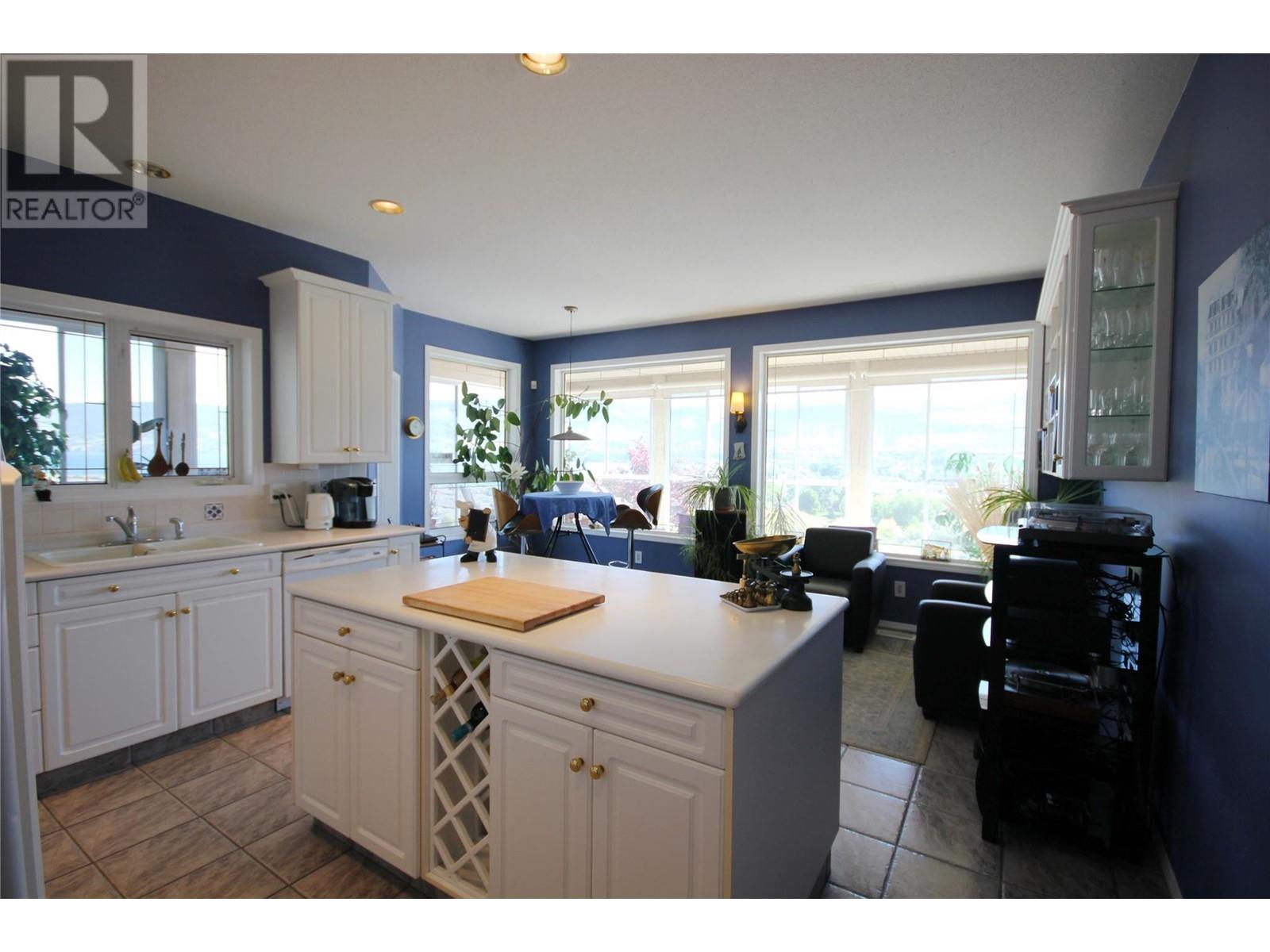 396 Ridge Road, Penticton, British Columbia  V2A 8N7 - Photo 22 - 10346255