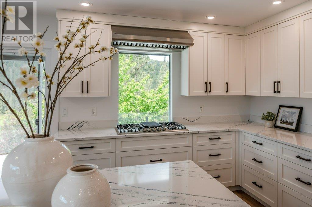 21815 Garnet Valley Road, Summerland, British Columbia  V0H 1Z3 - Photo 10 - 10347213
