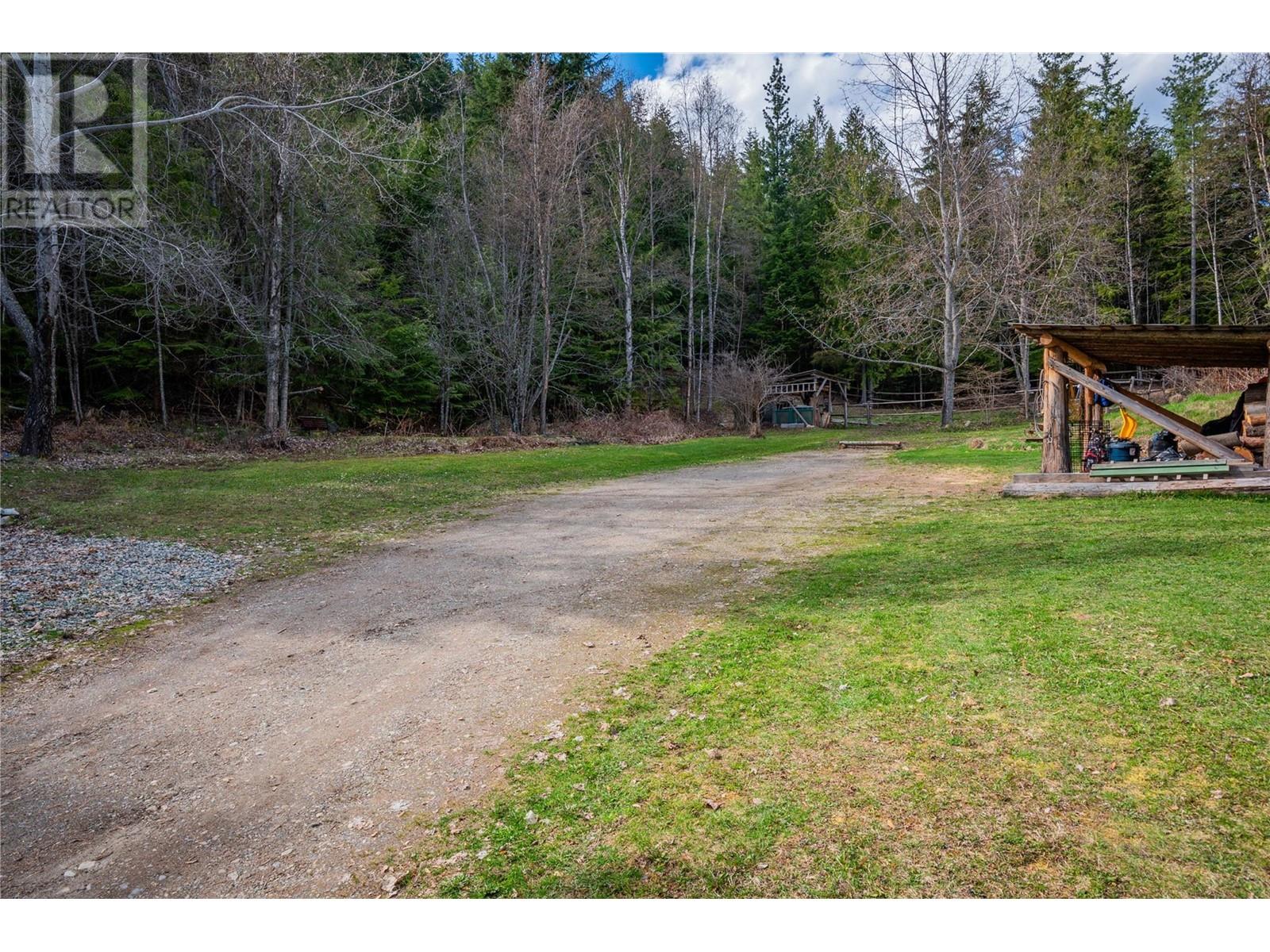 9351 31 Highway, Kaslo, British Columbia  V0G 1M0 - Photo 55 - 10344223