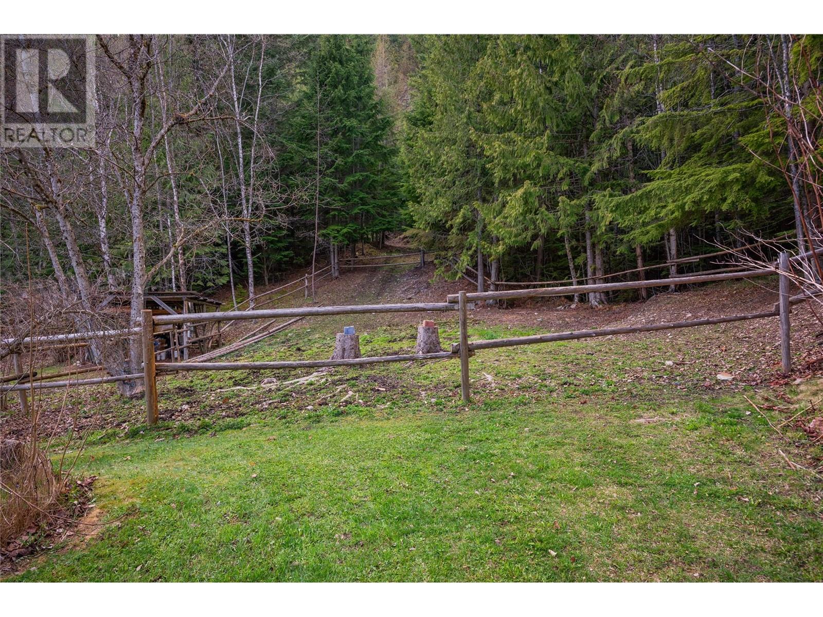 9351 31 Highway, Kaslo, British Columbia  V0G 1M0 - Photo 66 - 10344223