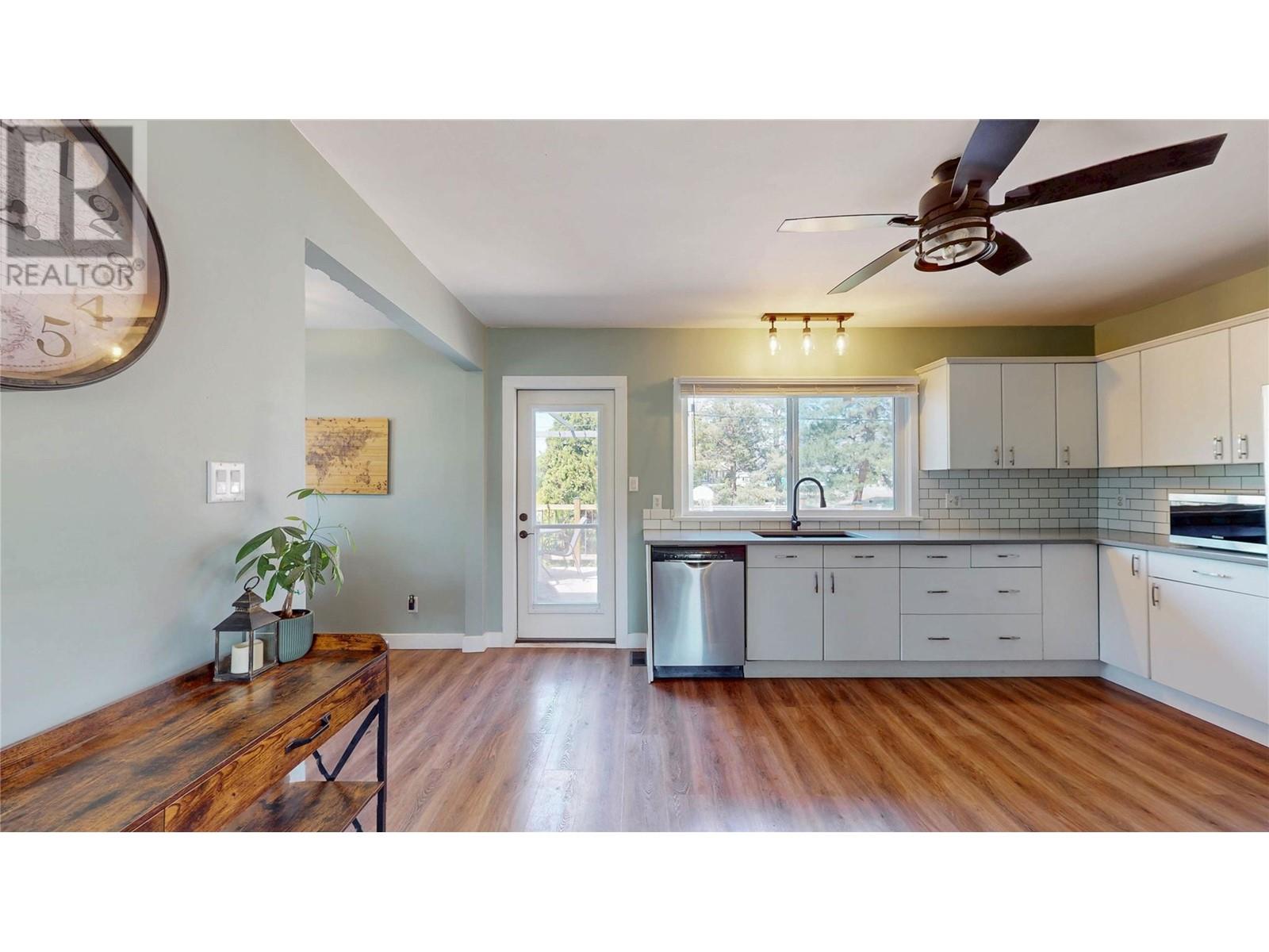 882 Mckinney Road, Oliver, British Columbia  V0H 1T3 - Photo 7 - 10346518