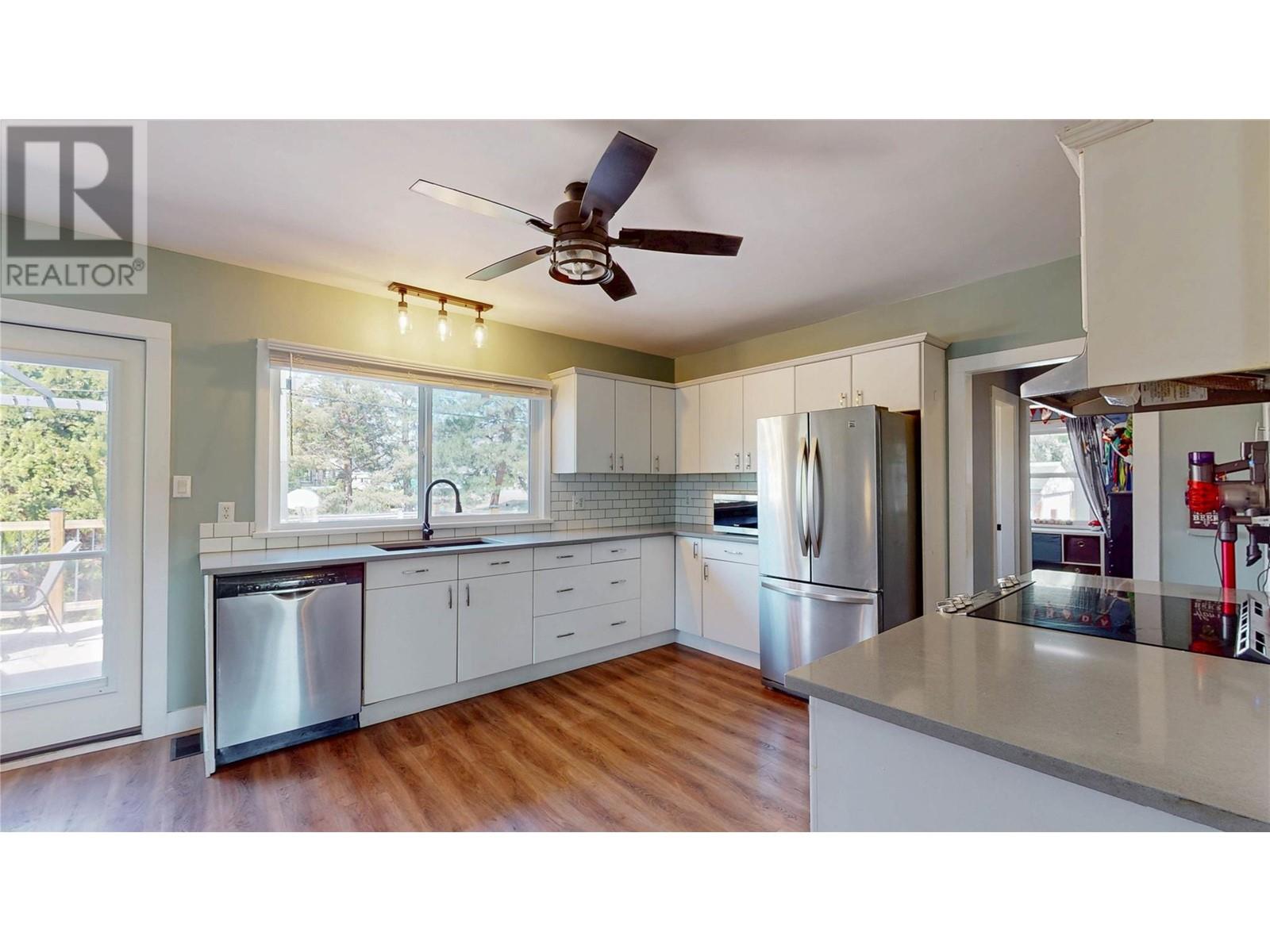 882 Mckinney Road, Oliver, British Columbia  V0H 1T3 - Photo 8 - 10346518