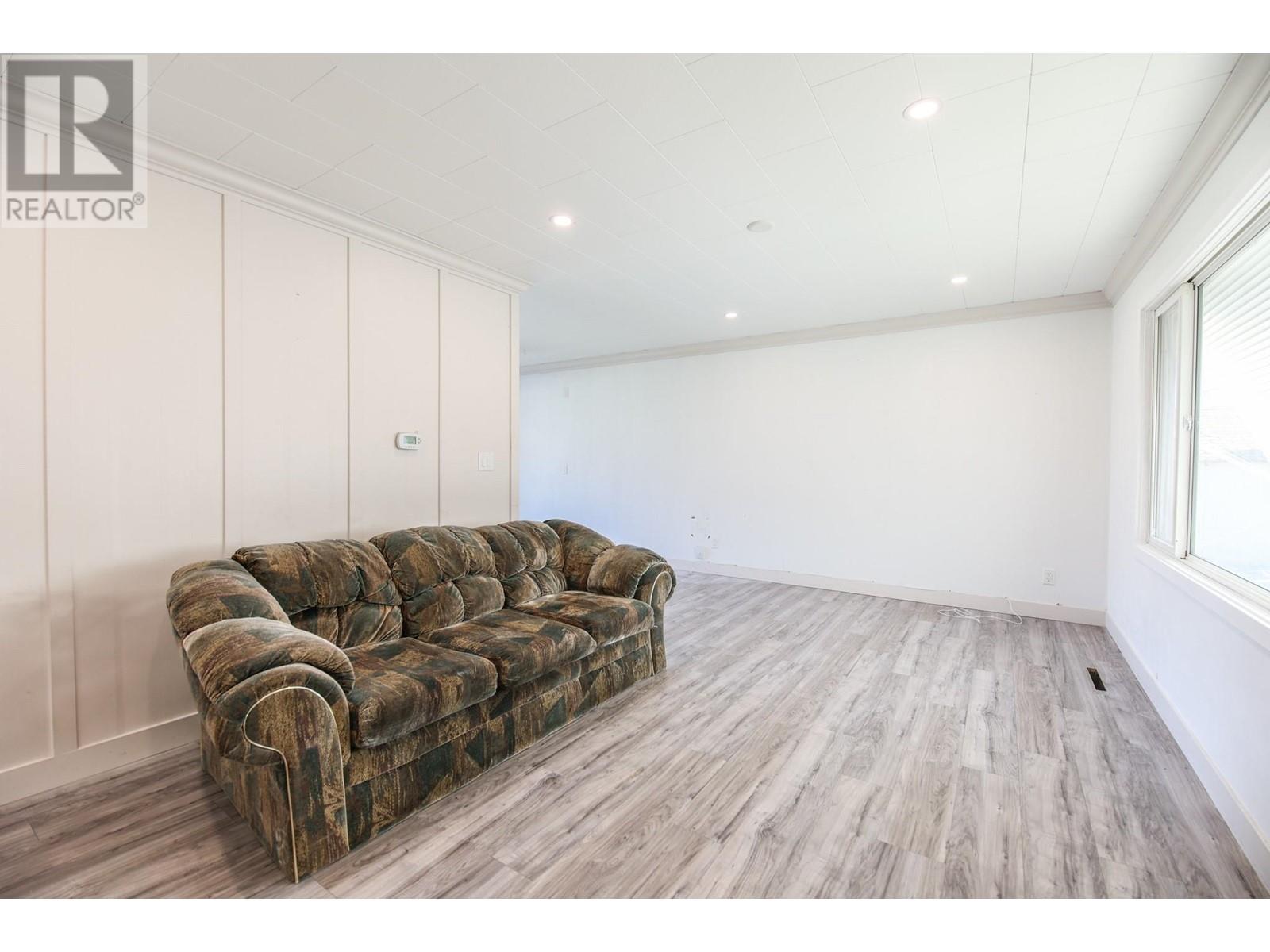 8009 87th Street, Osoyoos, British Columbia  V0H 1V0 - Photo 22 - 10344652