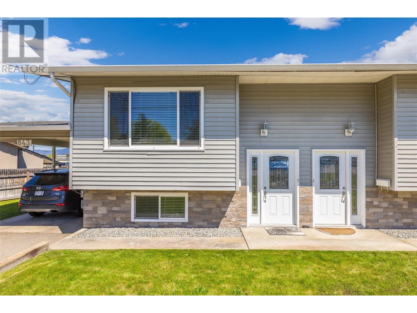 843 Matt Road, Kelowna, British Columbia  V1X 3W2 - Photo 2 - 10346970