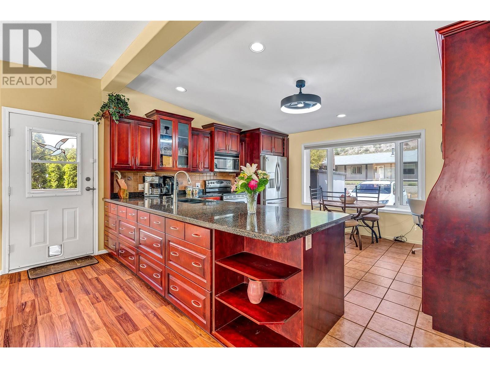 3160 Vaseux Lake, Okanagan Falls, British Columbia  V0H 1R2 - Photo 11 - 10347282