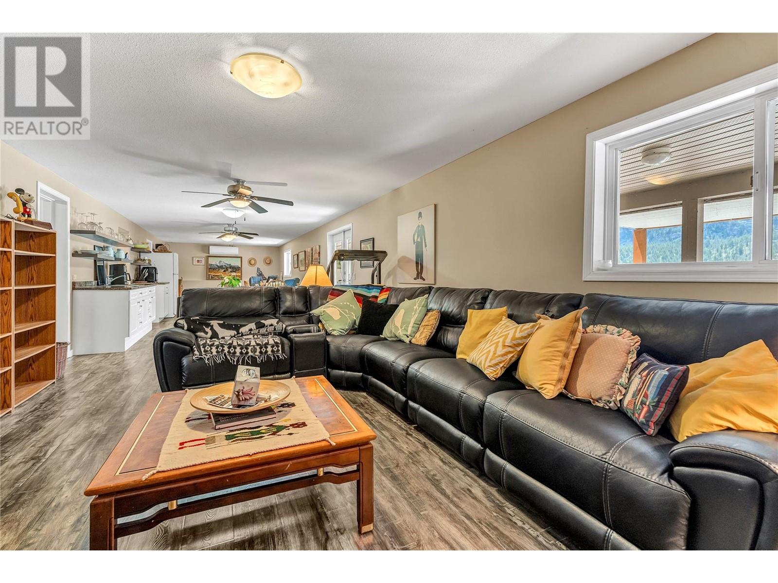 3160 Vaseux Lake, Okanagan Falls, British Columbia  V0H 1R2 - Photo 37 - 10347282