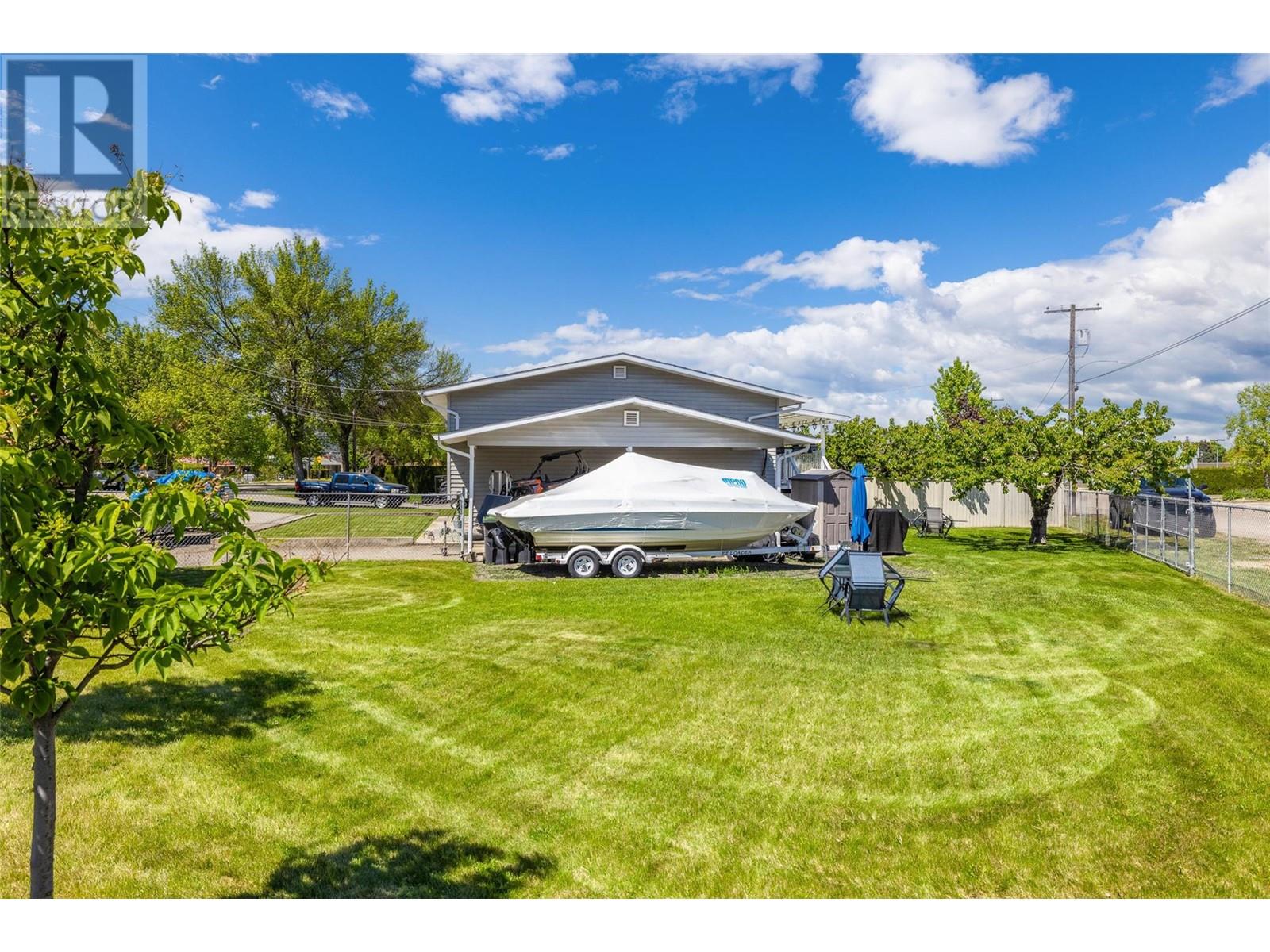 845 Matt Road, Kelowna, British Columbia  V1X 3W2 - Photo 28 - 10346972