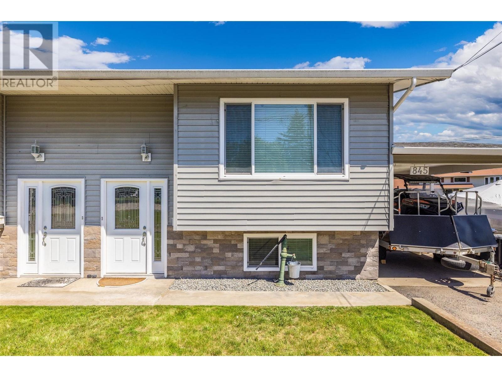 845 Matt Road, Kelowna, British Columbia  V1X 3W2 - Photo 3 - 10346972