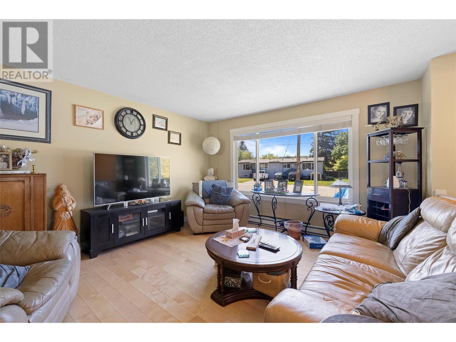 845 Matt Road, Kelowna, British Columbia  V1X 3W2 - Photo 7 - 10346972