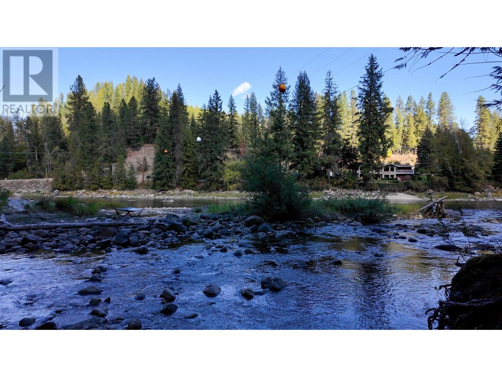 3751 Westwind Road, Krestova, British Columbia  V0G 1H2 - Photo 2 - 10346710