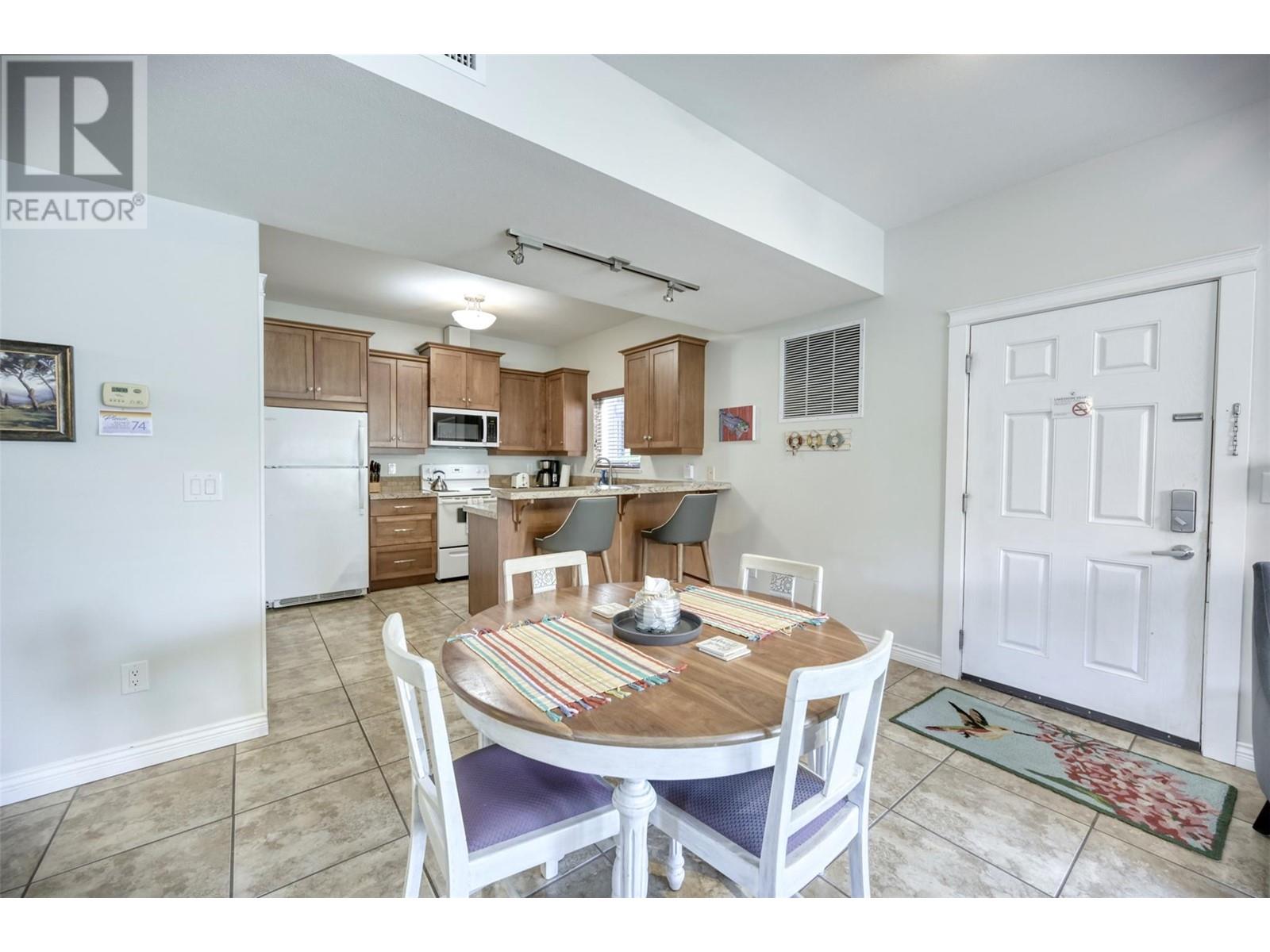 4300 44th Ave. Drive Unit# 10, Osoyoos, British Columbia  V0H 1V6 - Photo 11 - 10346281