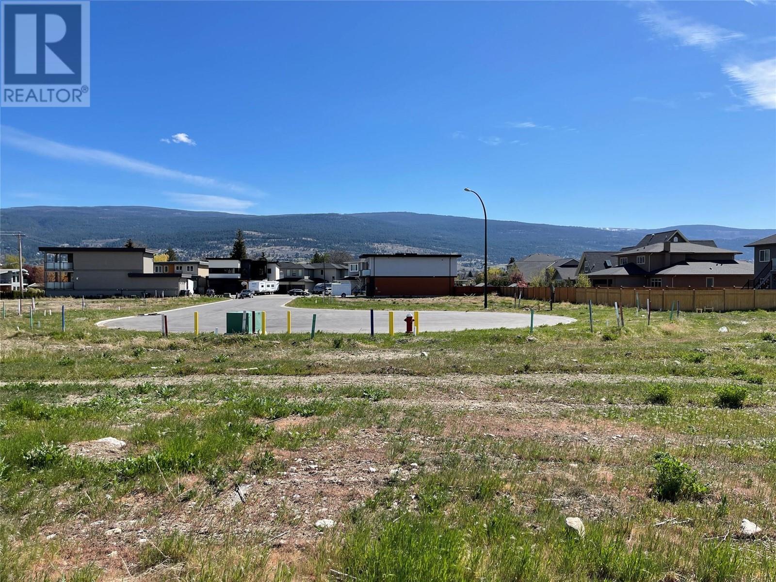 1736 Treffry Place, Summerland, British Columbia  V0H 1Z9 - Photo 7 - 10347472