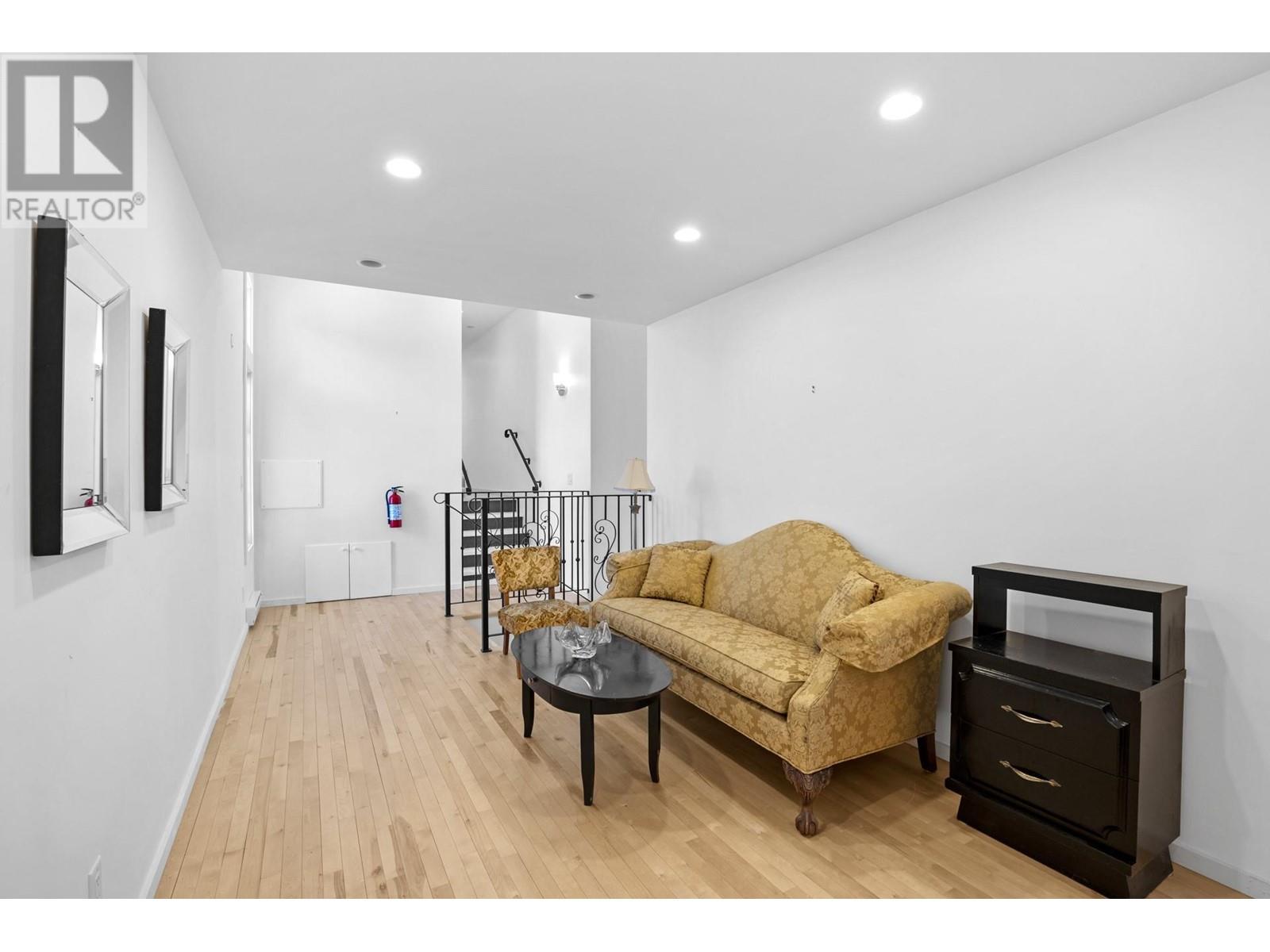 7991 Alpine Road, Kelowna, British Columbia  V1Z 3V8 - Photo 22 - 10342968