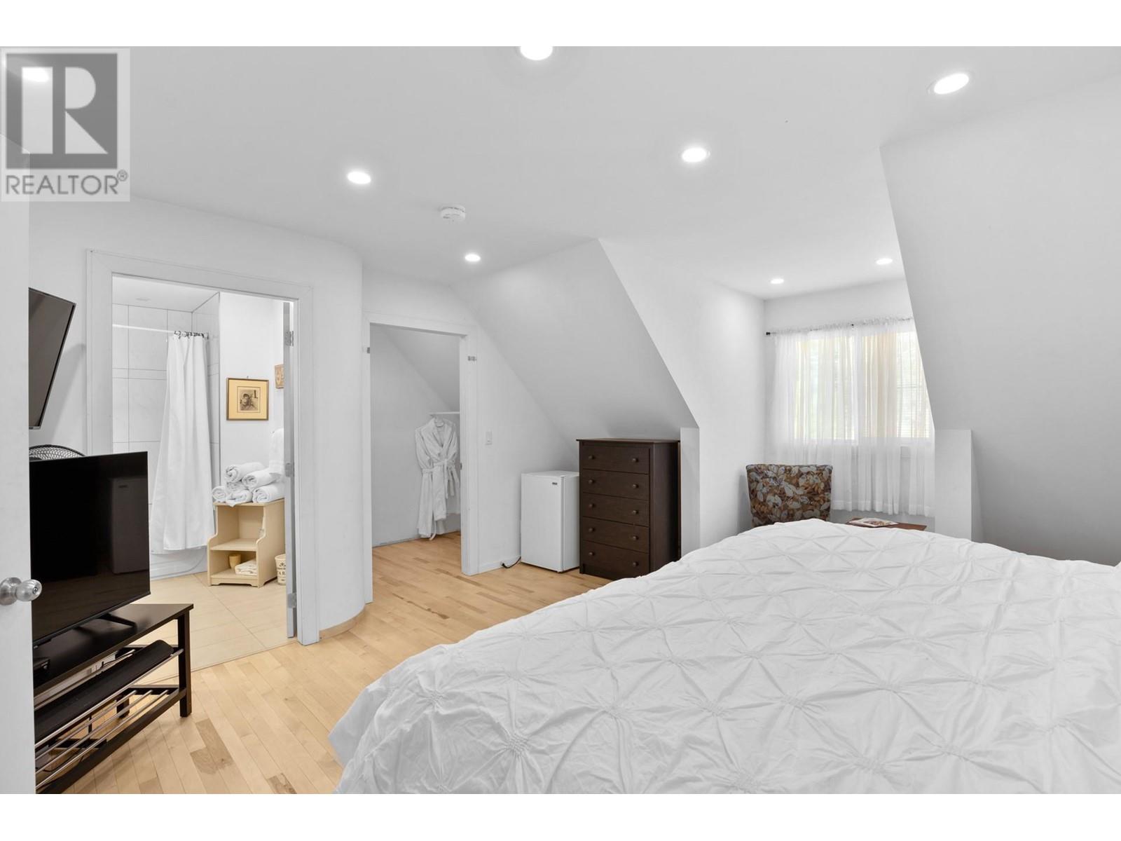 7991 Alpine Road, Kelowna, British Columbia  V1Z 3V8 - Photo 26 - 10342968
