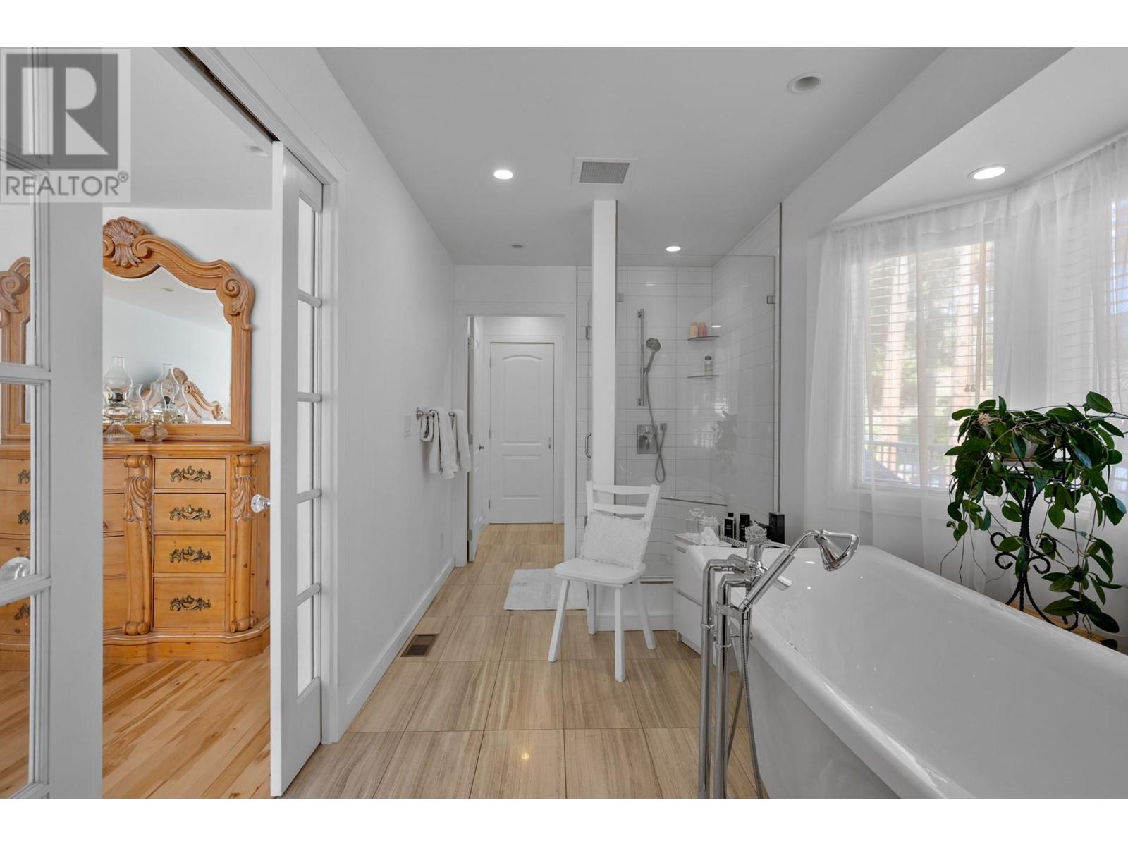 7991 Alpine Road, Kelowna, British Columbia  V1Z 3V8 - Photo 32 - 10342968