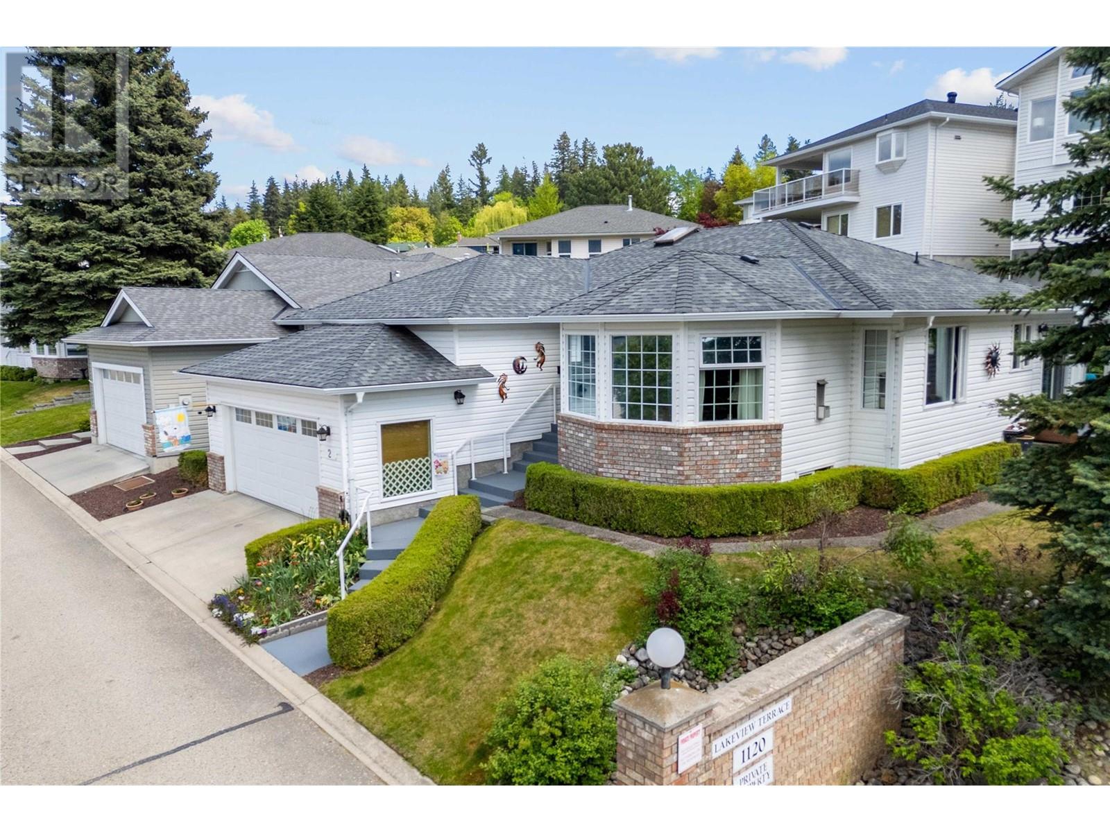 1120 12 Street Ne Unit# 2, Salmon Arm, British Columbia  V1E 1B8 - Photo 2 - 10346954