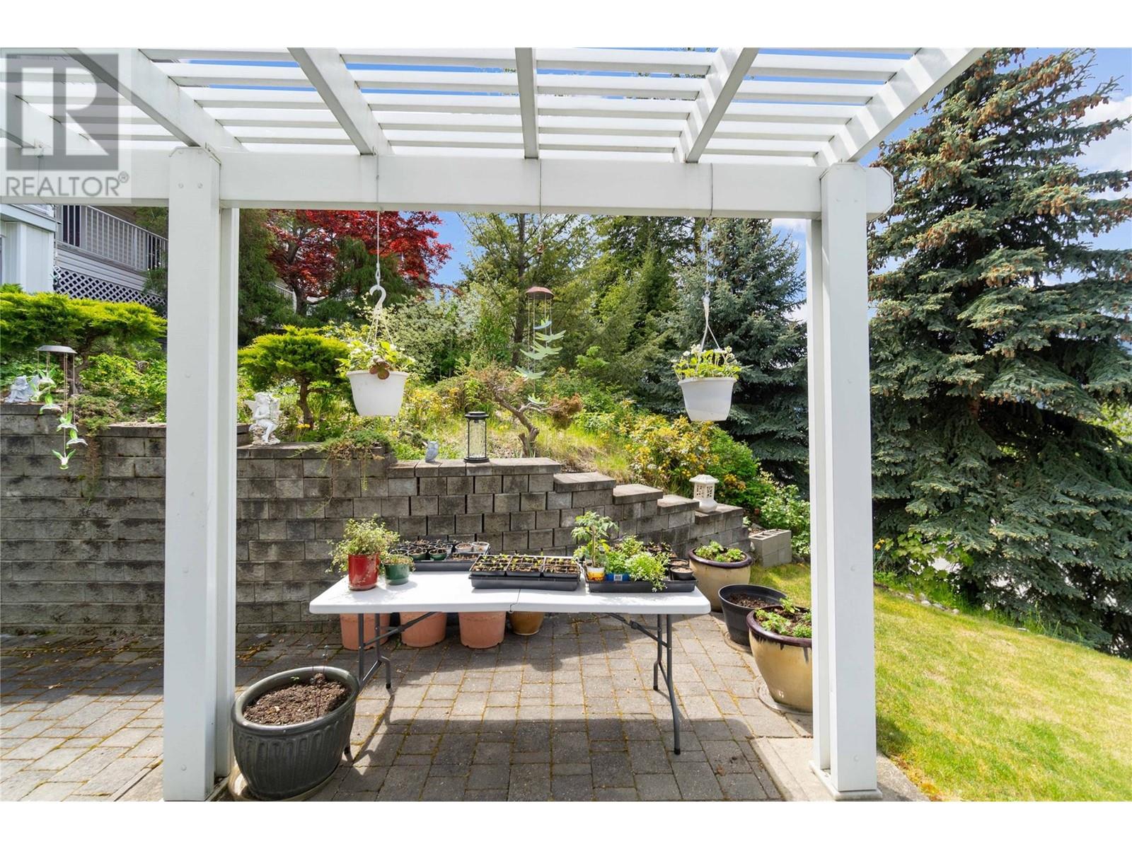 1120 12 Street Ne Unit# 2, Salmon Arm, British Columbia  V1E 1B8 - Photo 53 - 10346954
