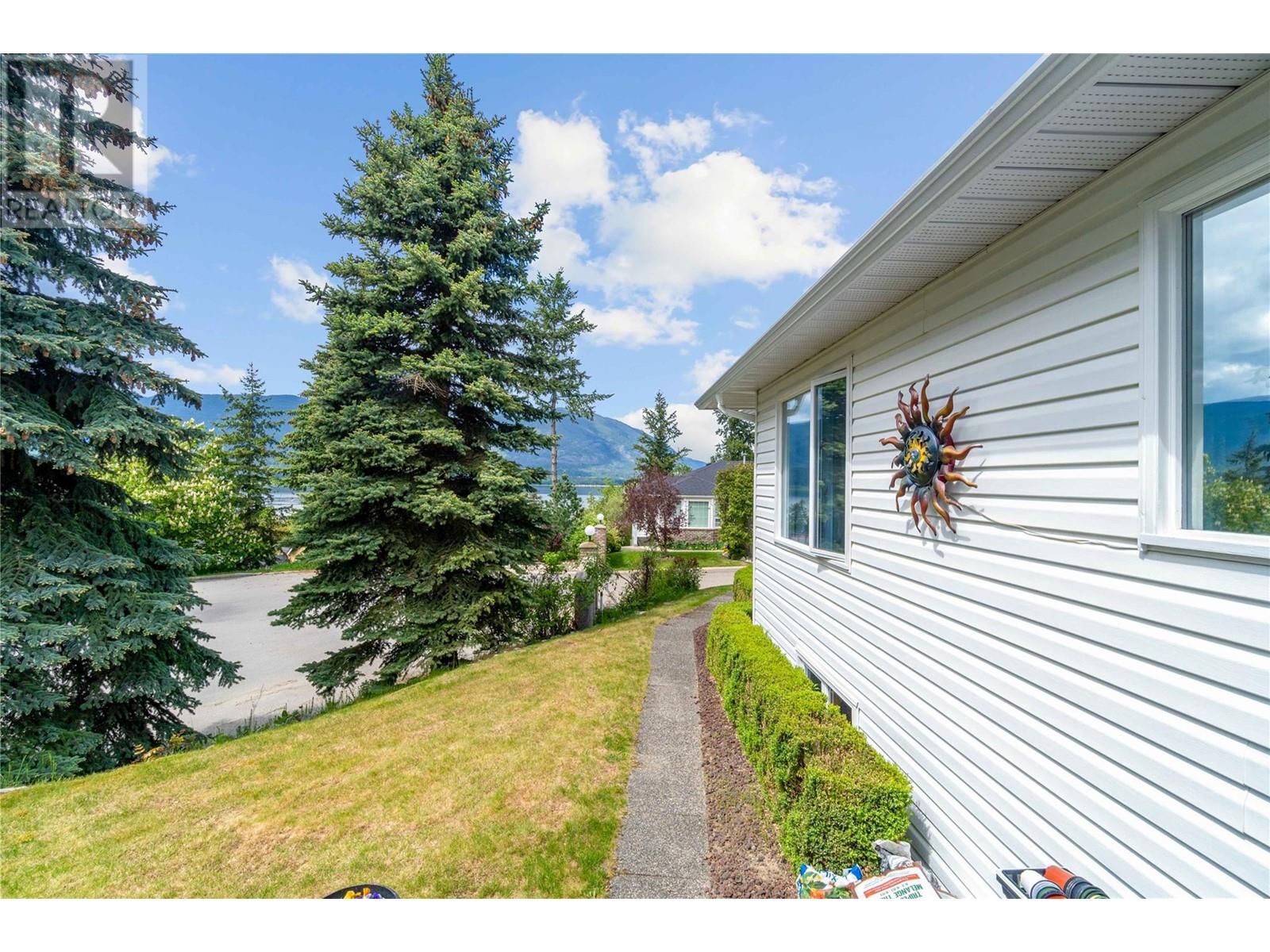 1120 12 Street Ne Unit# 2, Salmon Arm, British Columbia  V1E 1B8 - Photo 54 - 10346954