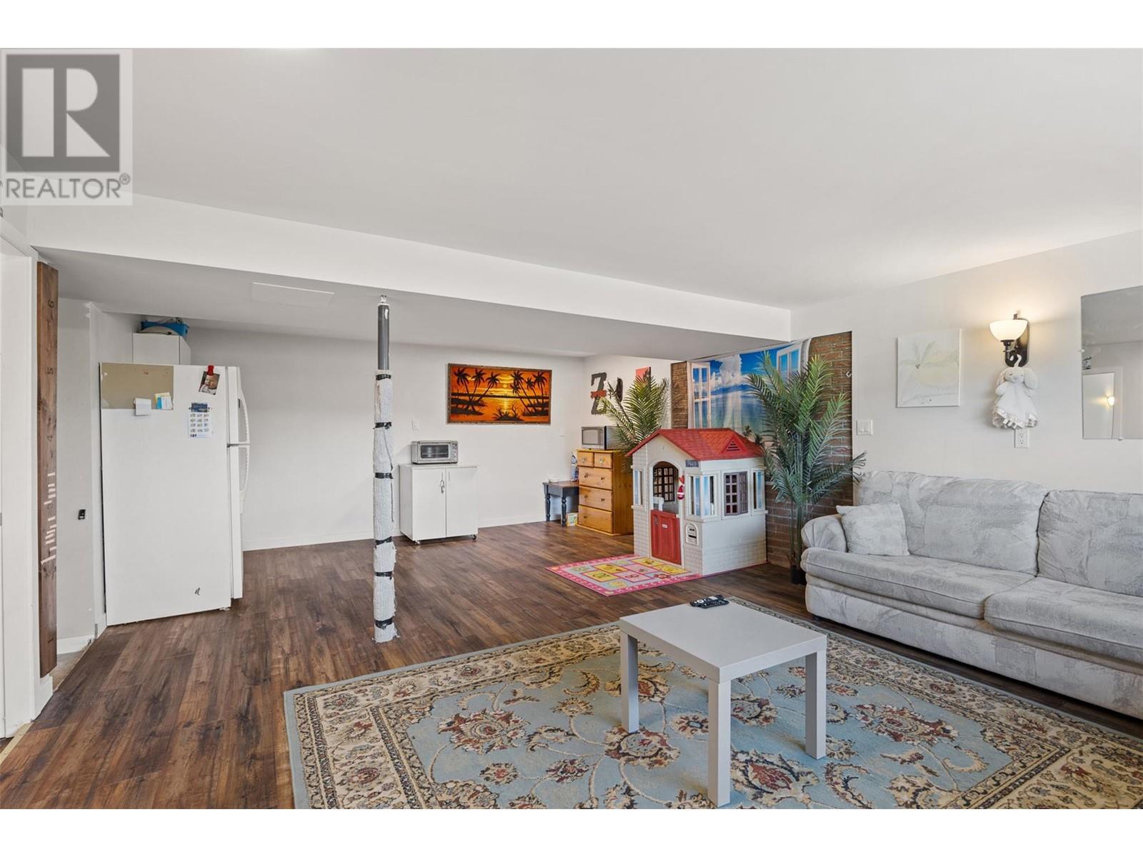 1212 Linthorpe Road, Kamloops, British Columbia  V2B 7S6 - Photo 30 - 10347250