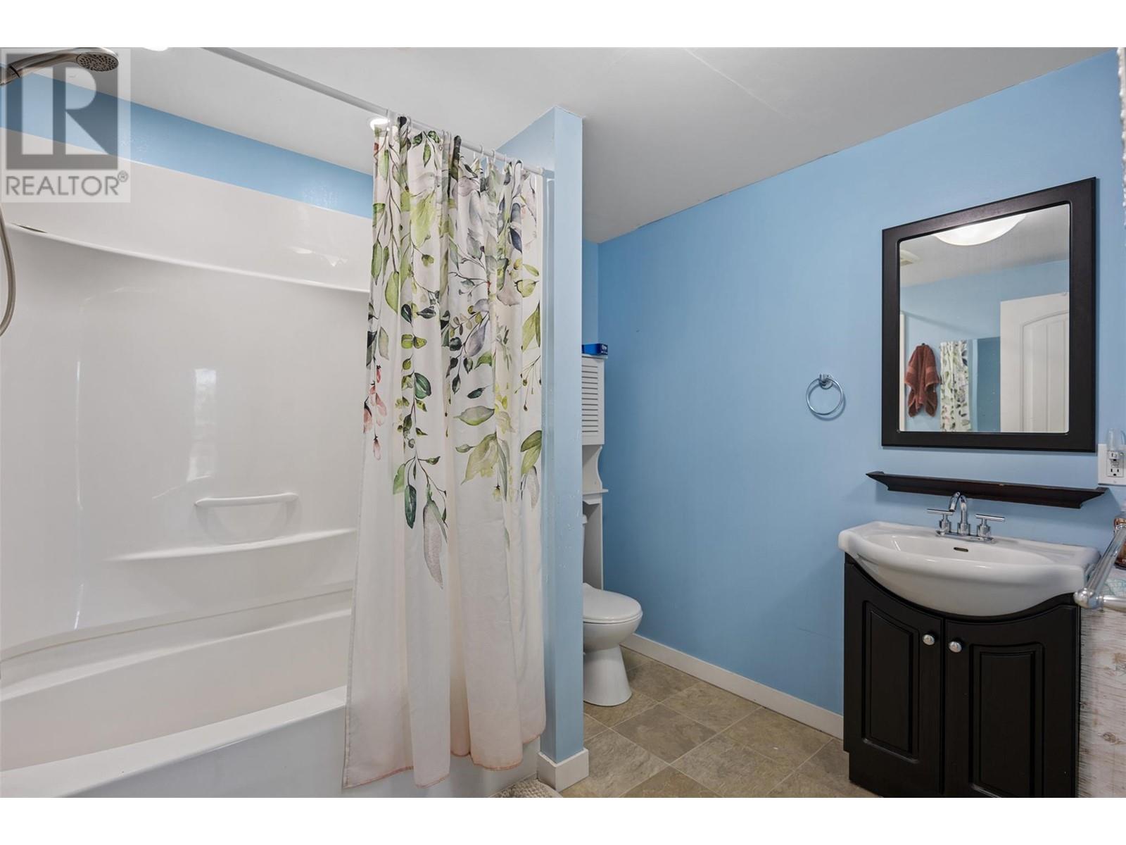 1212 Linthorpe Road, Kamloops, British Columbia  V2B 7S6 - Photo 36 - 10347250